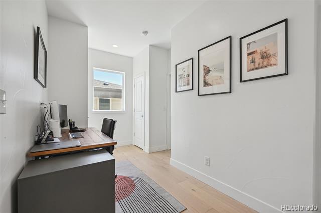 6735 Mariposa Court