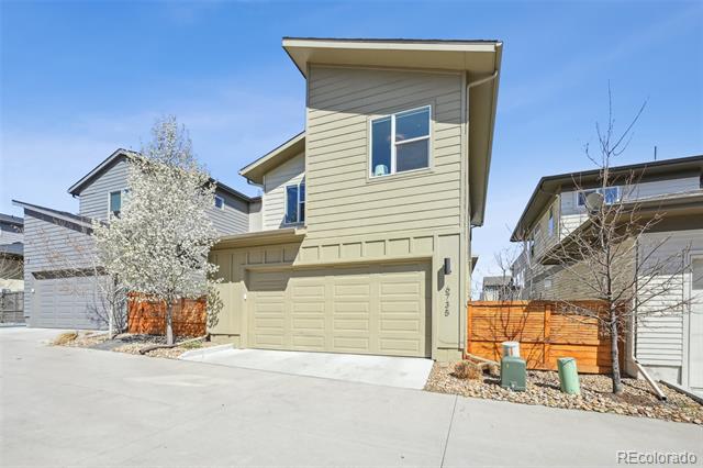 6735 Mariposa Court