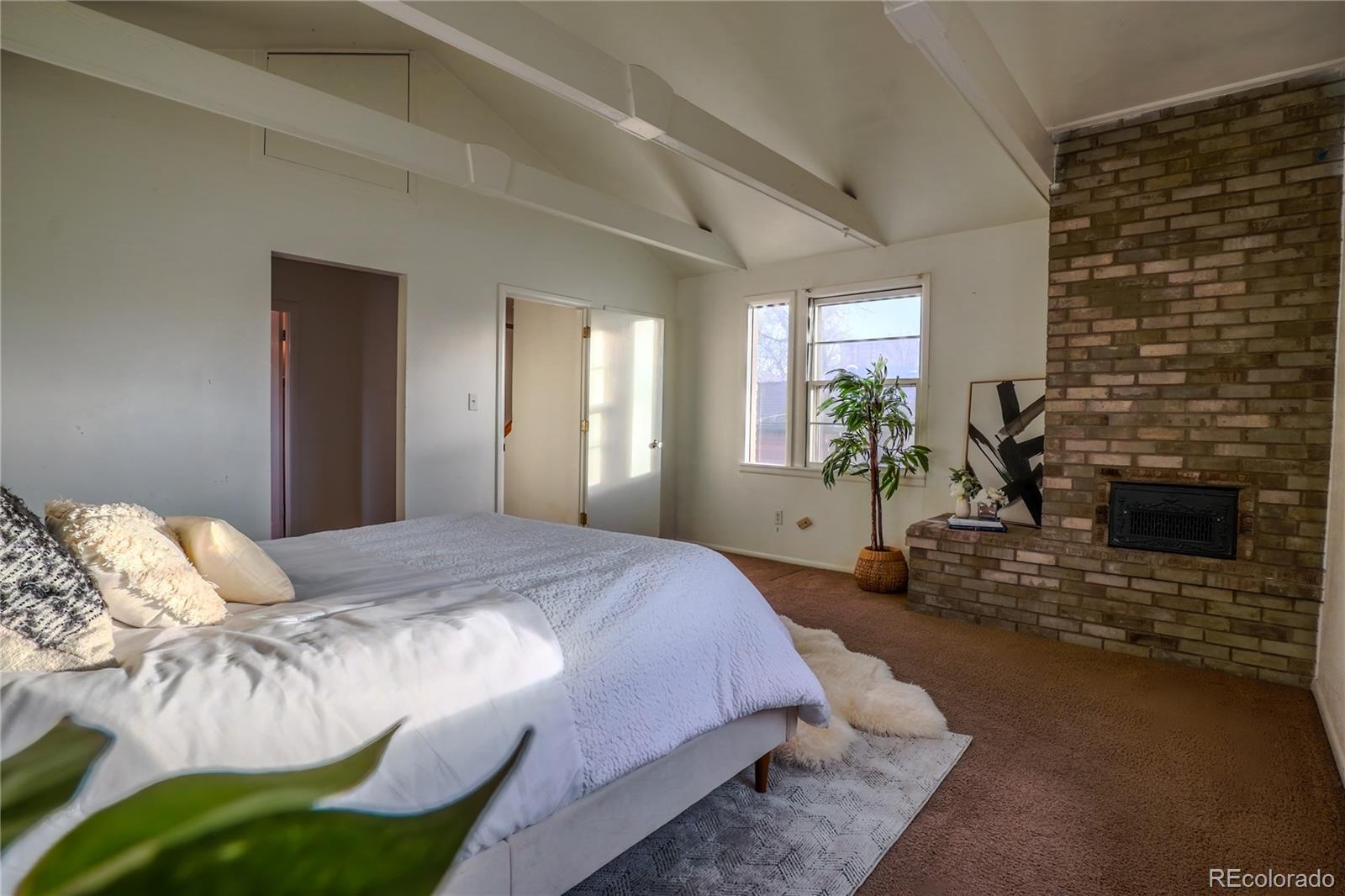 3225 S Williams Street