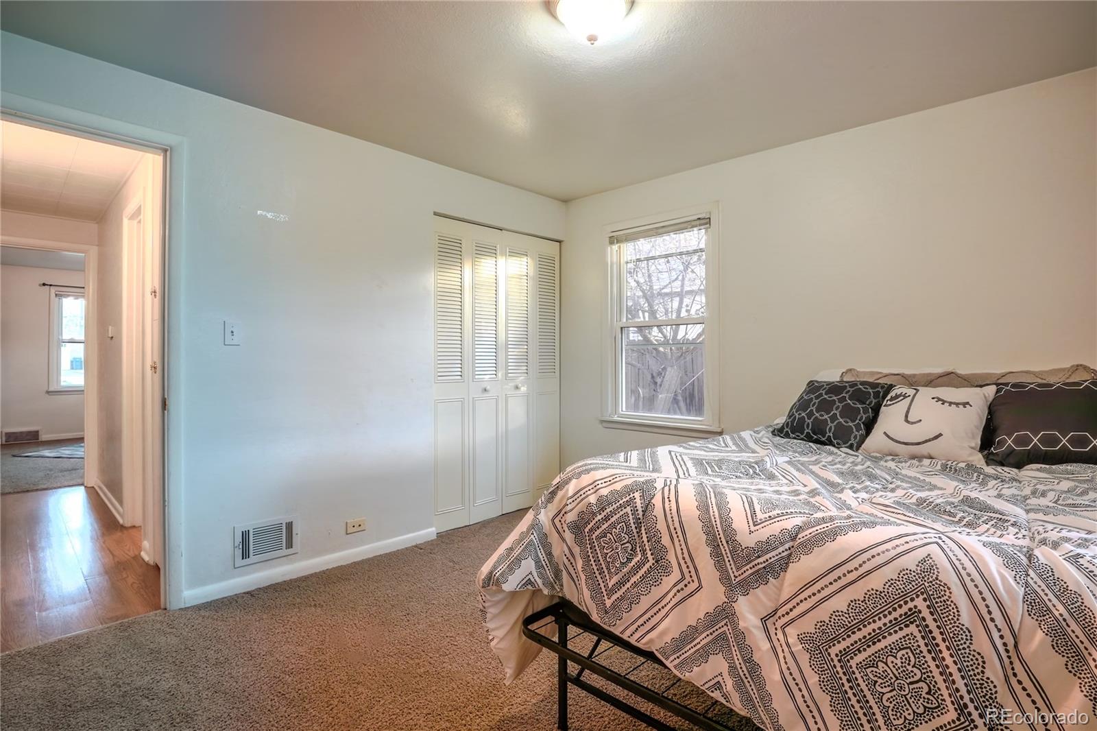 3225 S Williams Street