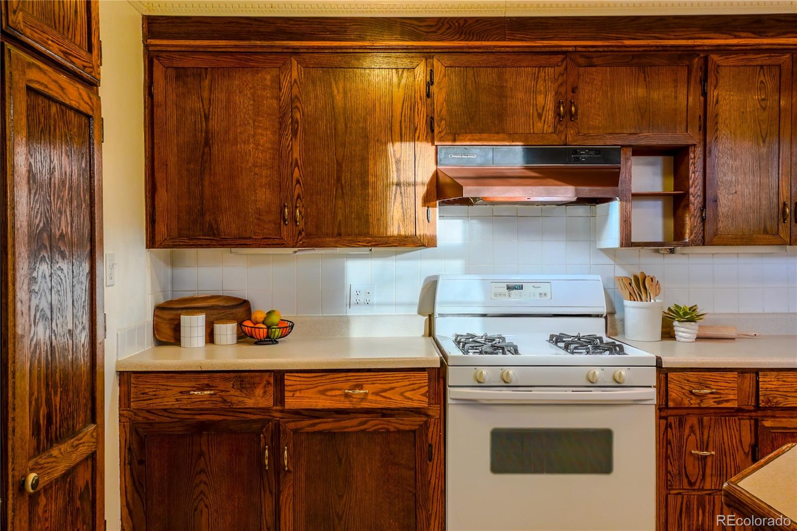 3225 S Williams Street