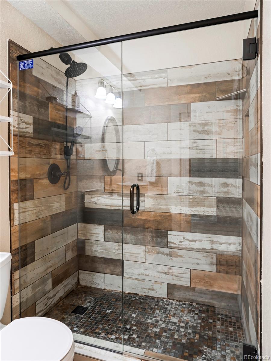 3249 W Fairview Place Unit: 111