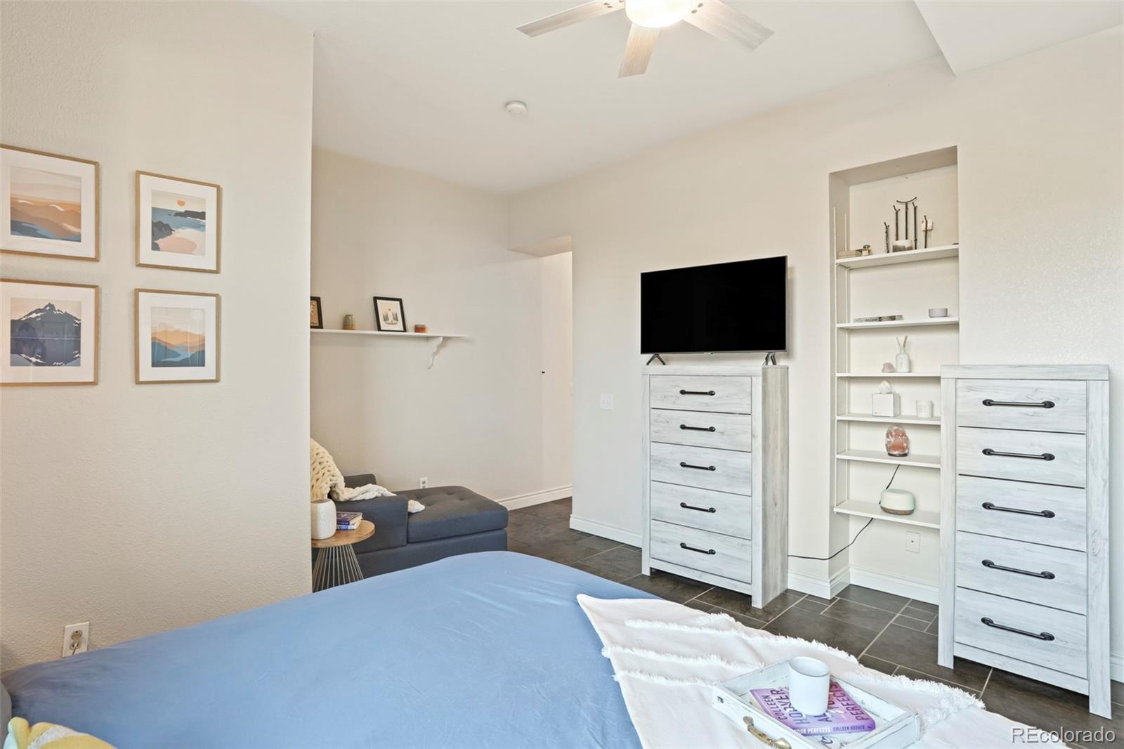 3249 W Fairview Place Unit: 111