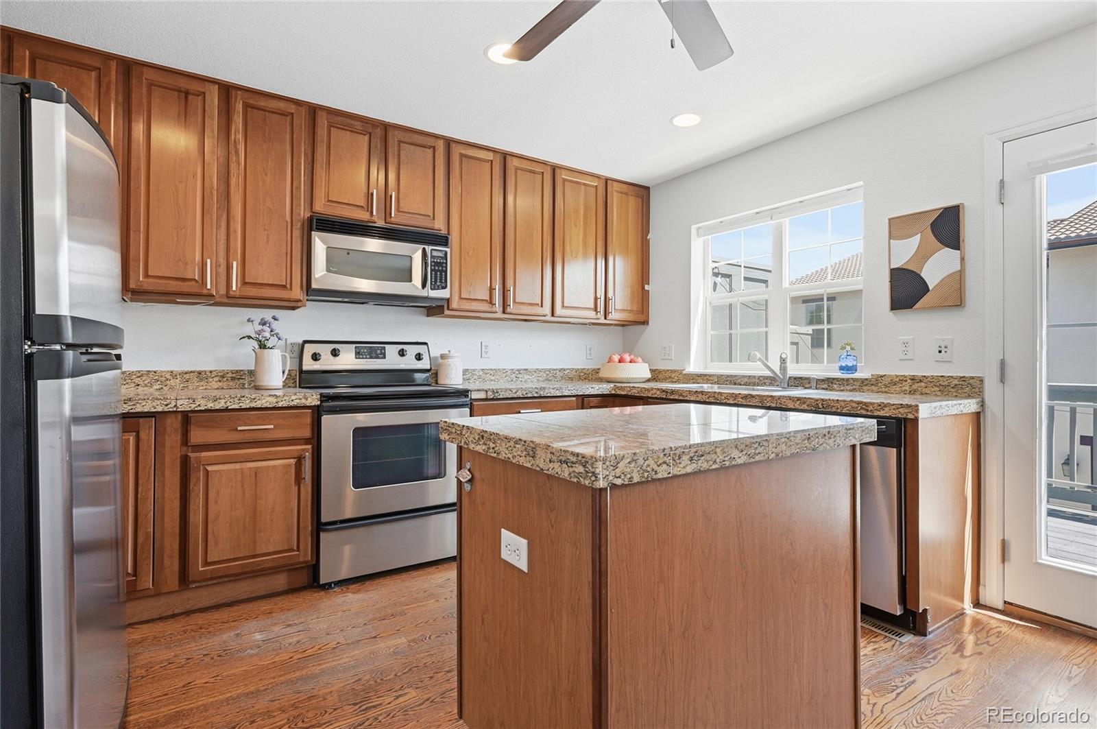 8727 E 29th Place