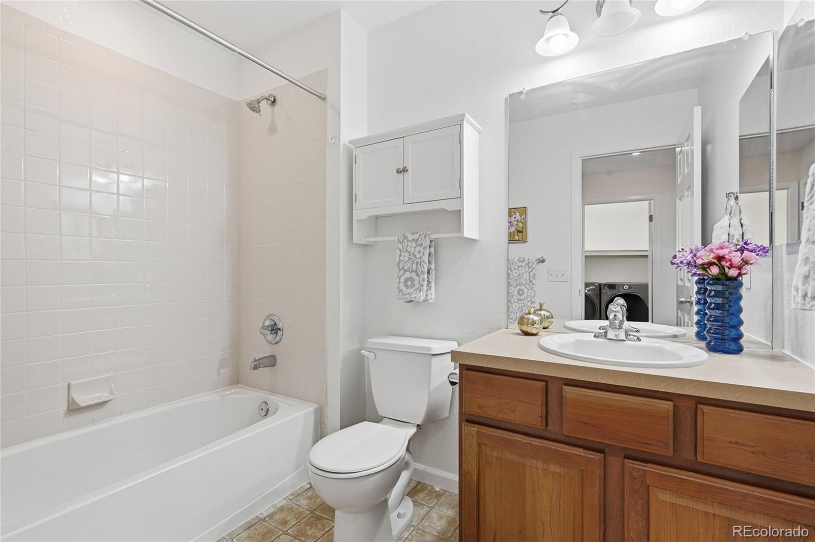 8727 E 29th Place