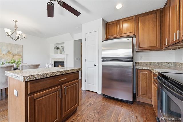 8727 E 29th Place