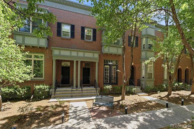 8727 E 29th Place