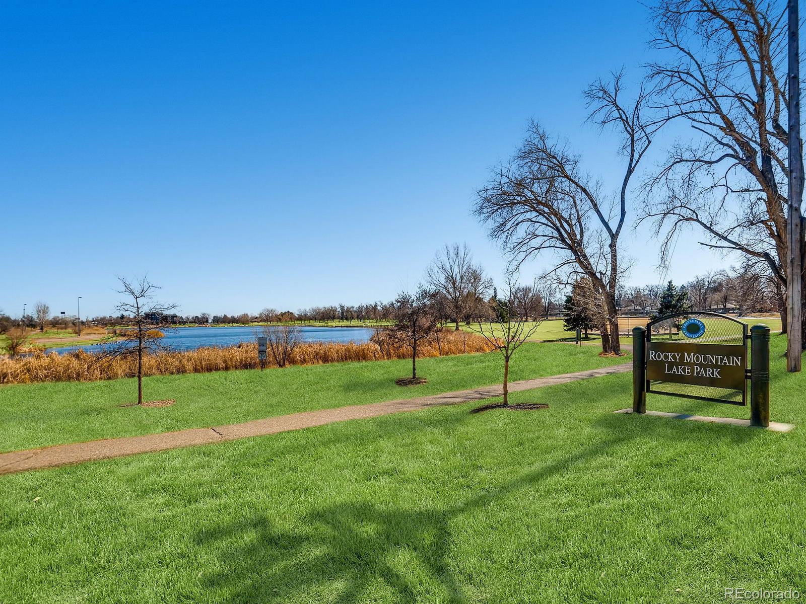 3921 N Raleigh Street