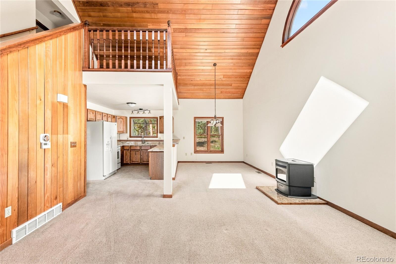 211 Cedar Way