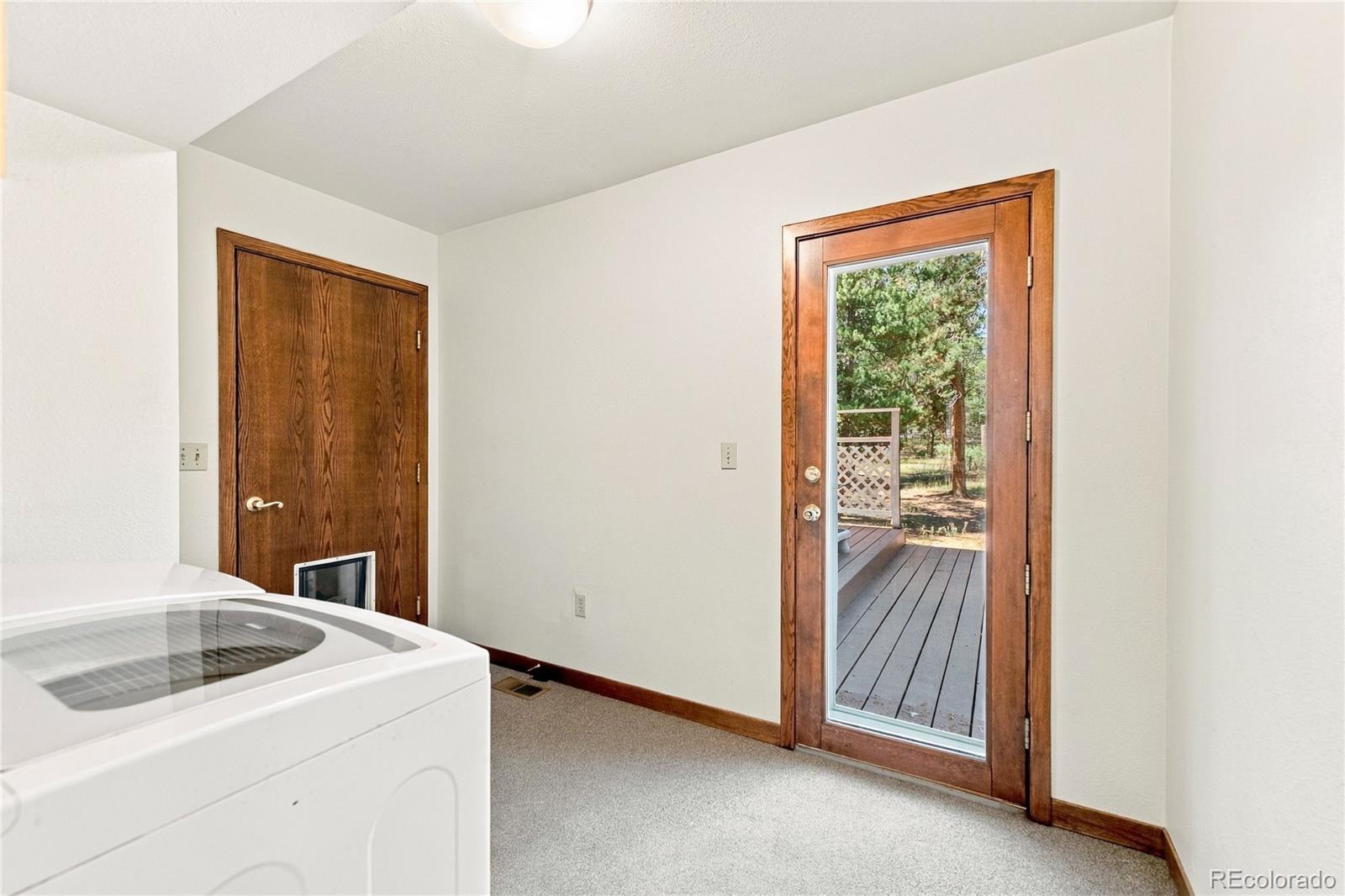 211 Cedar Way