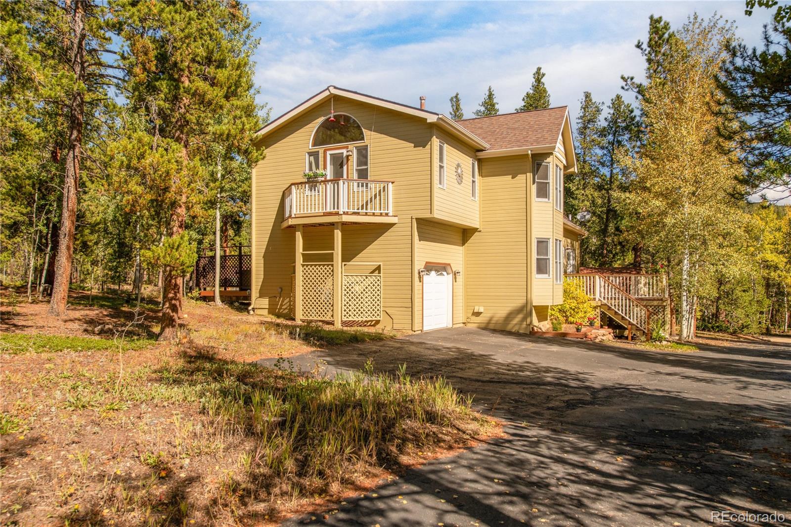 211 Cedar Way