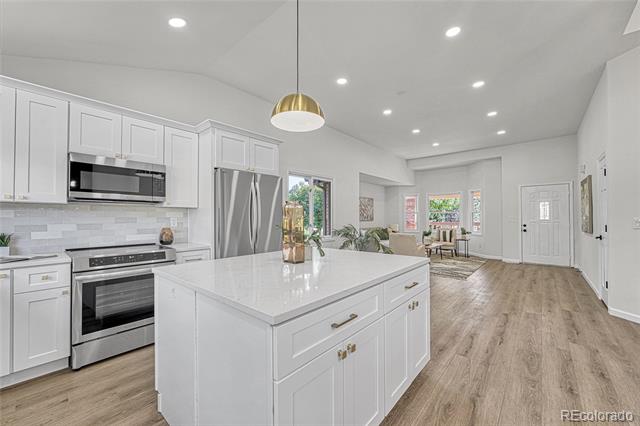5185 E Weaver Drive