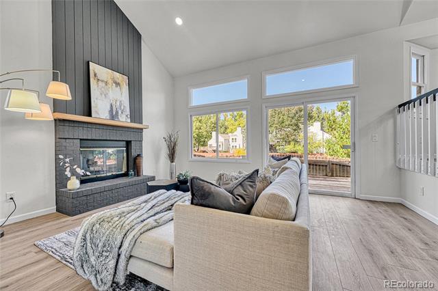5185 E Weaver Drive