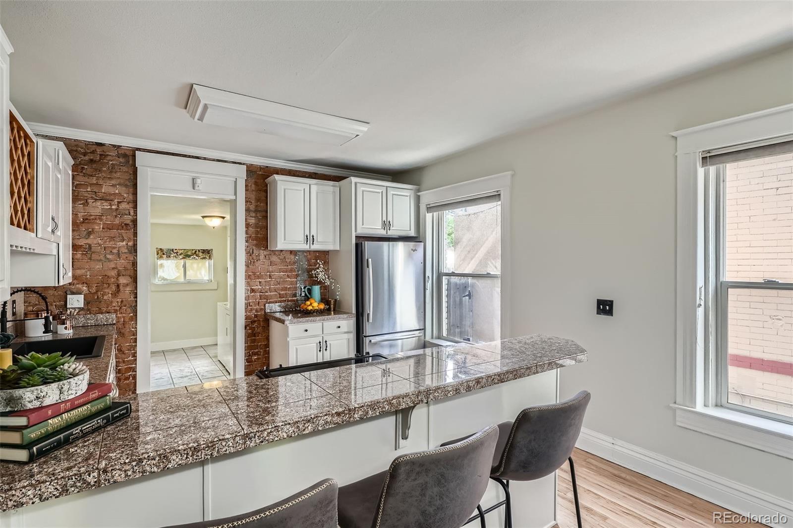 2562 N Emerson Street