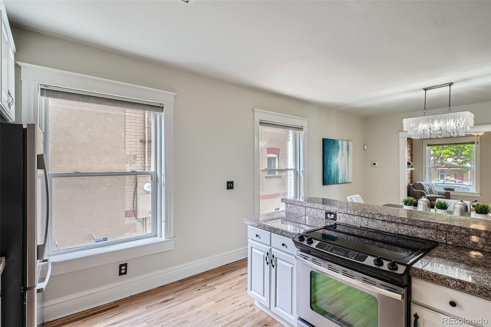 2562 N Emerson Street