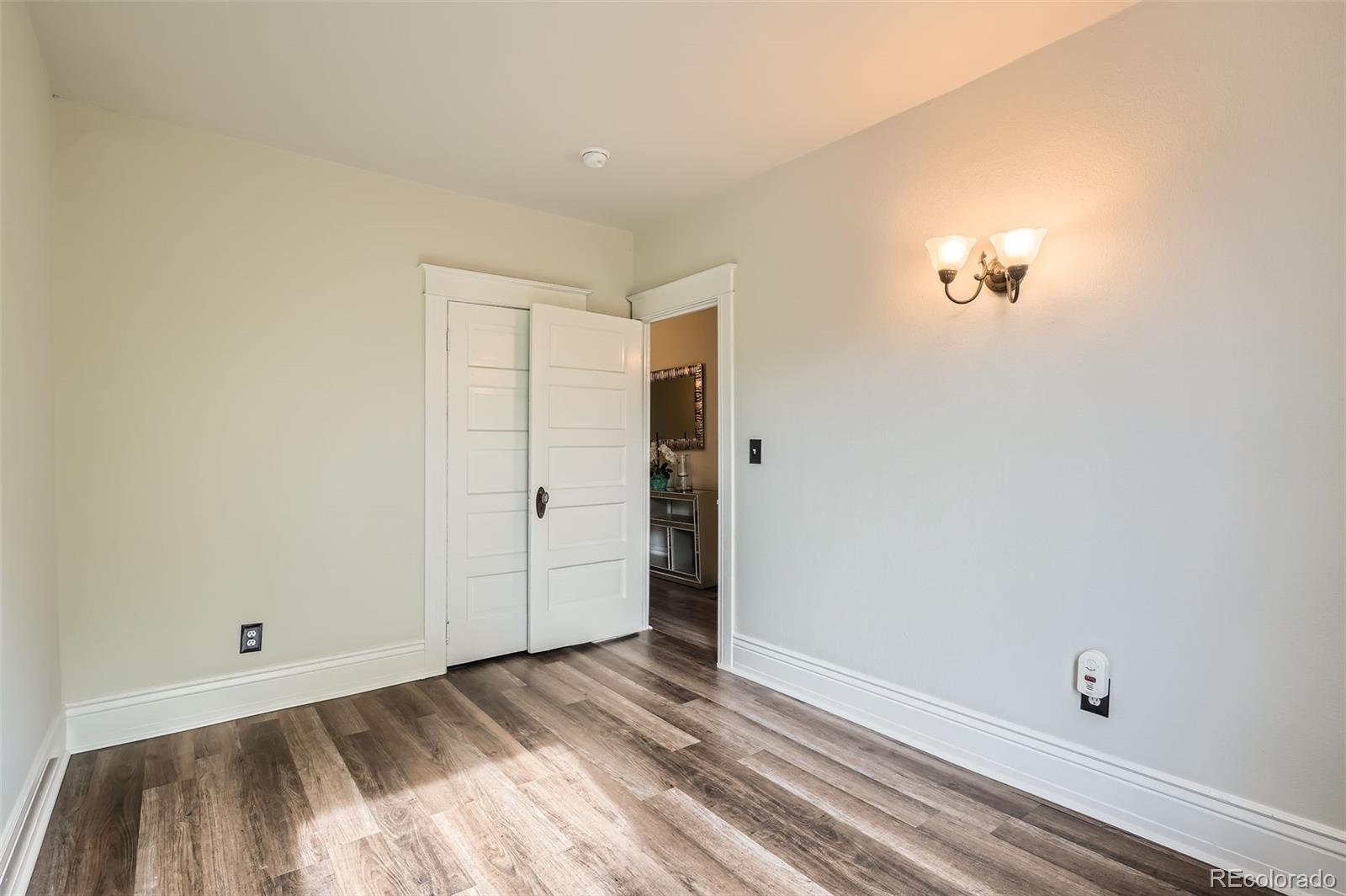 2562 N Emerson Street