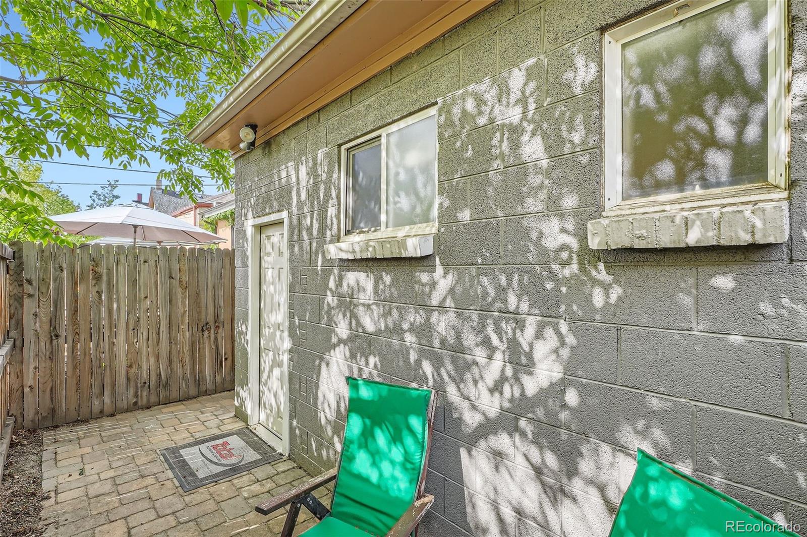 2562 N Emerson Street