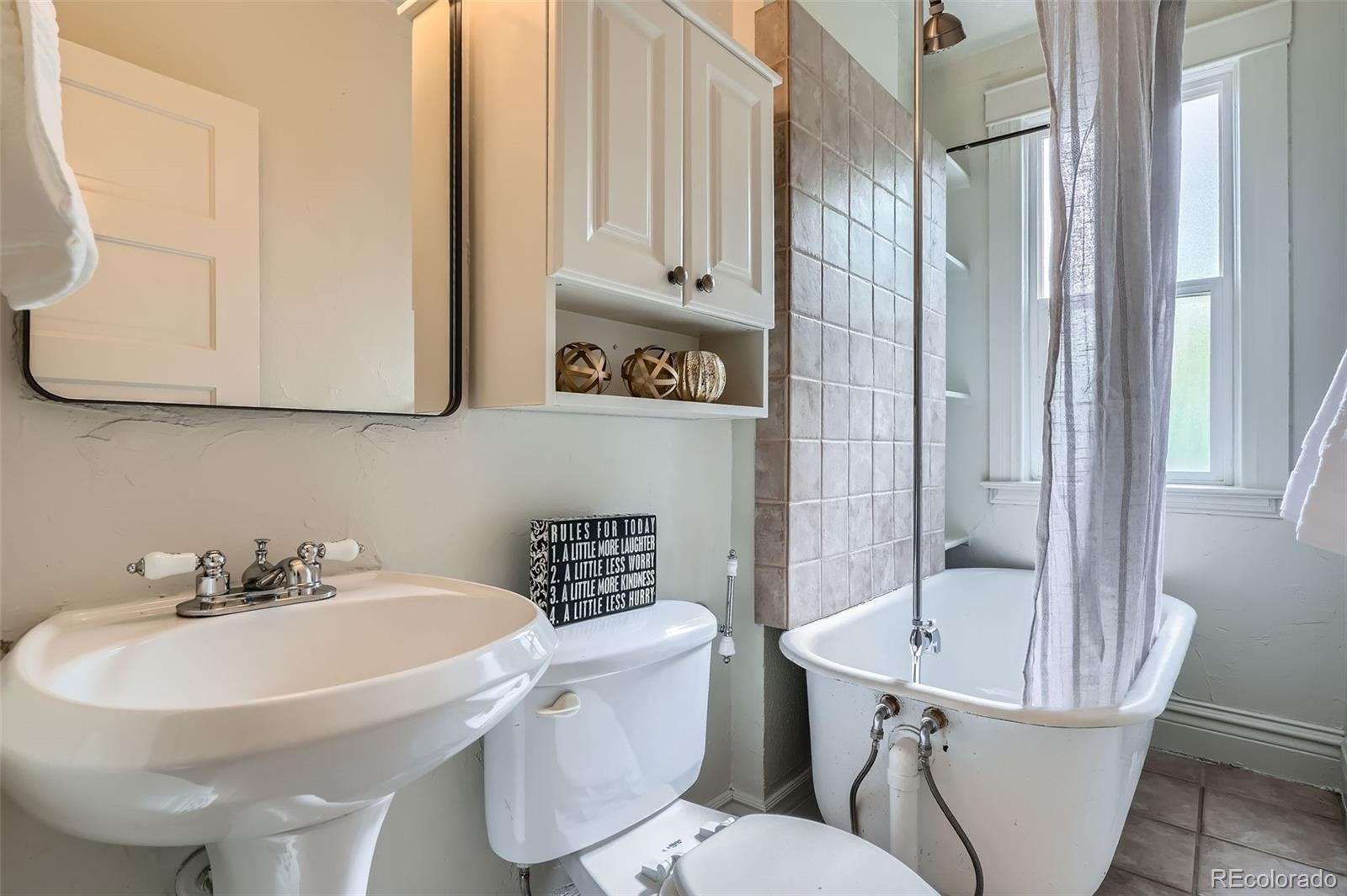 2562 N Emerson Street