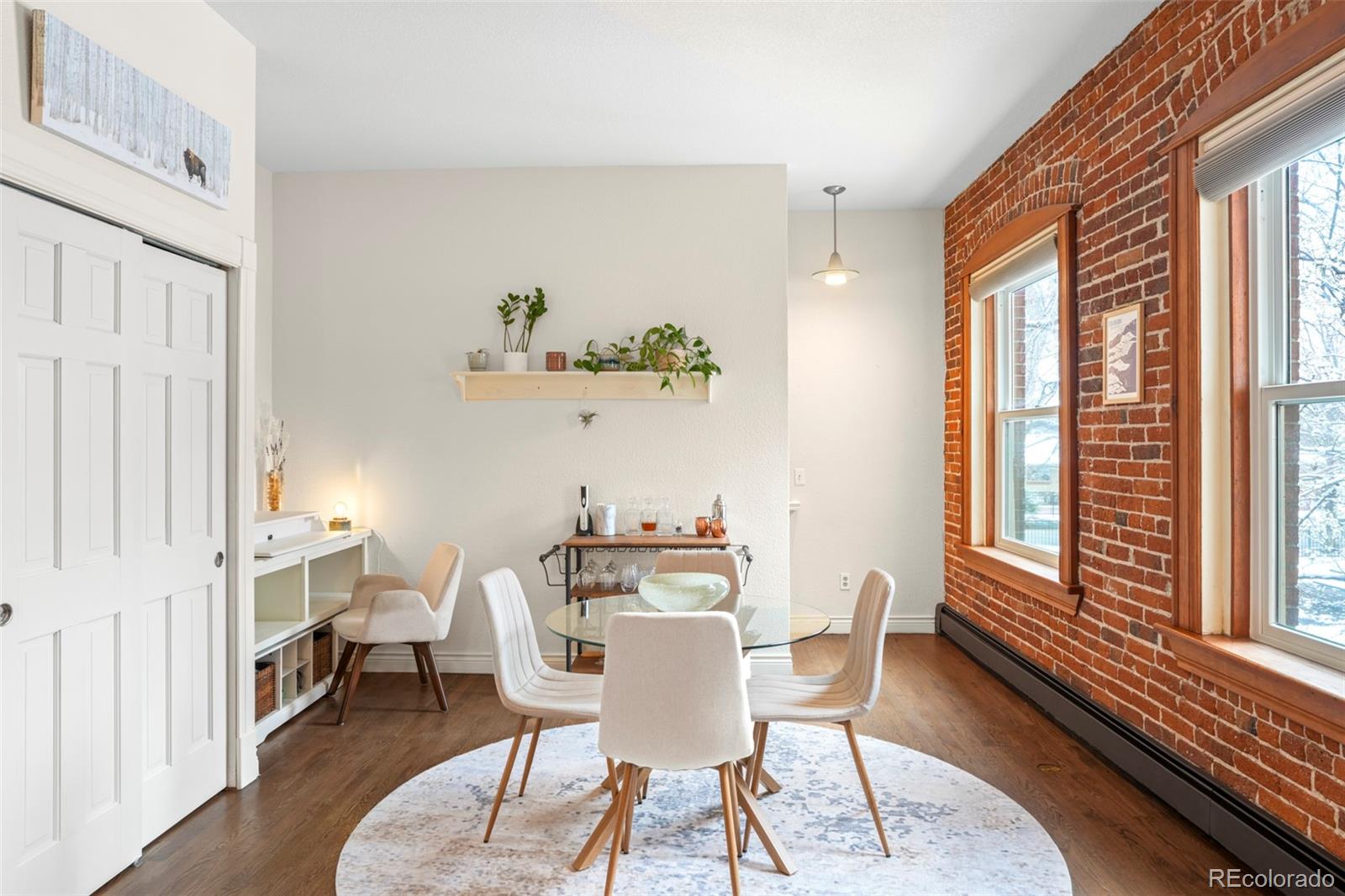 3249 W Fairview Place Unit: 111