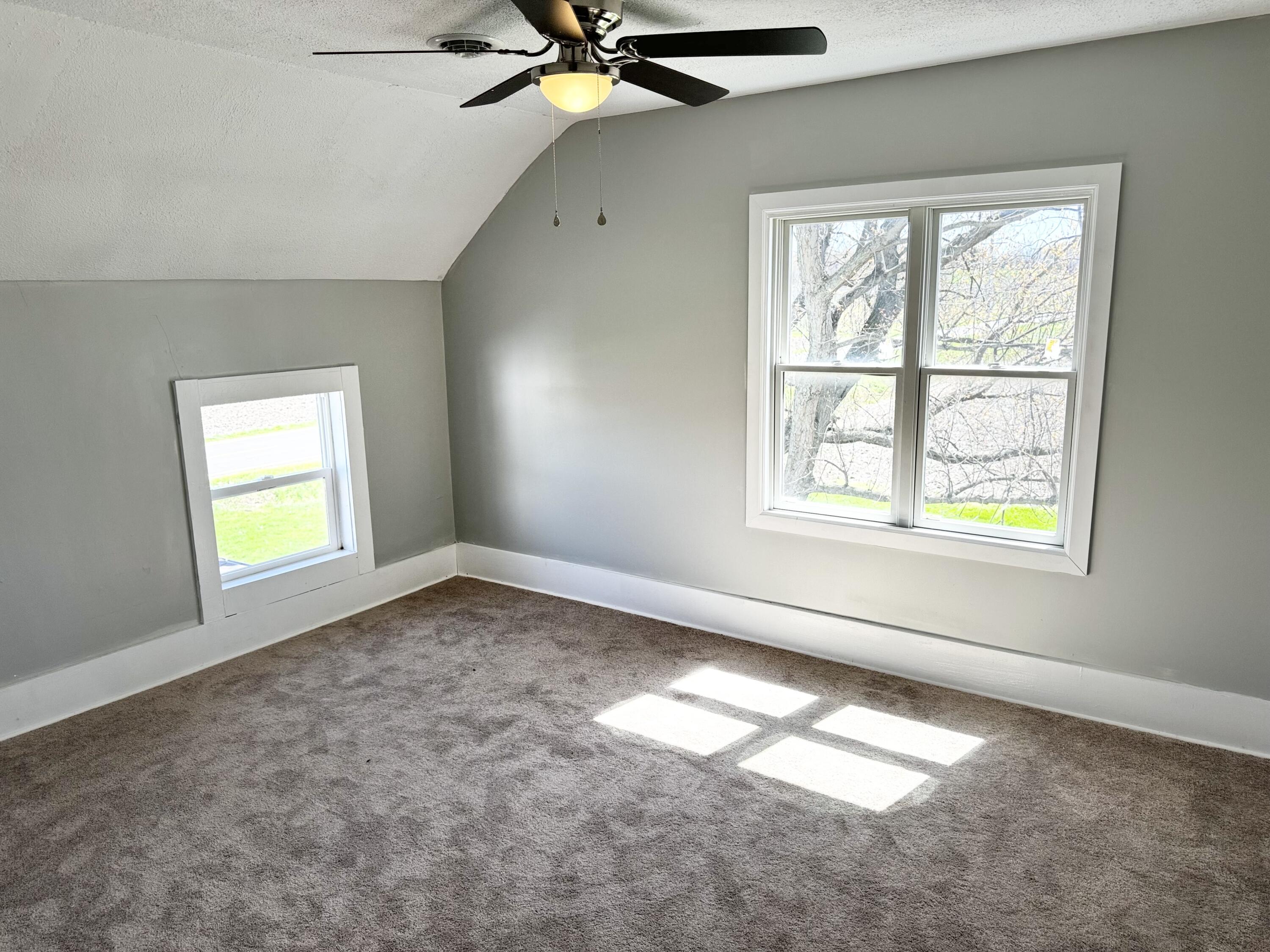 7960 Hollywood Road