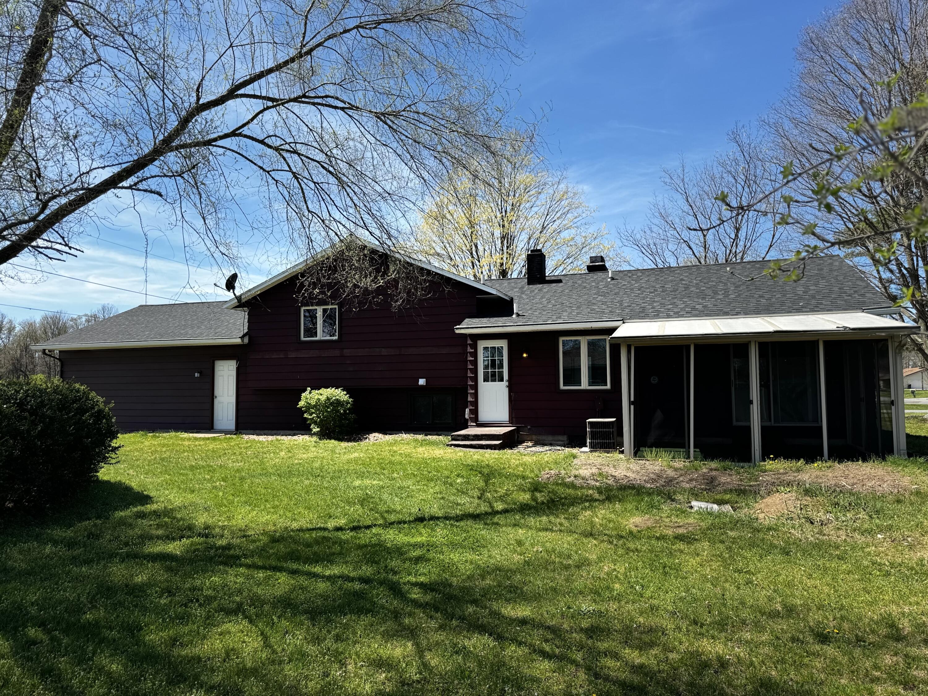 8415 Centerfield Drive
