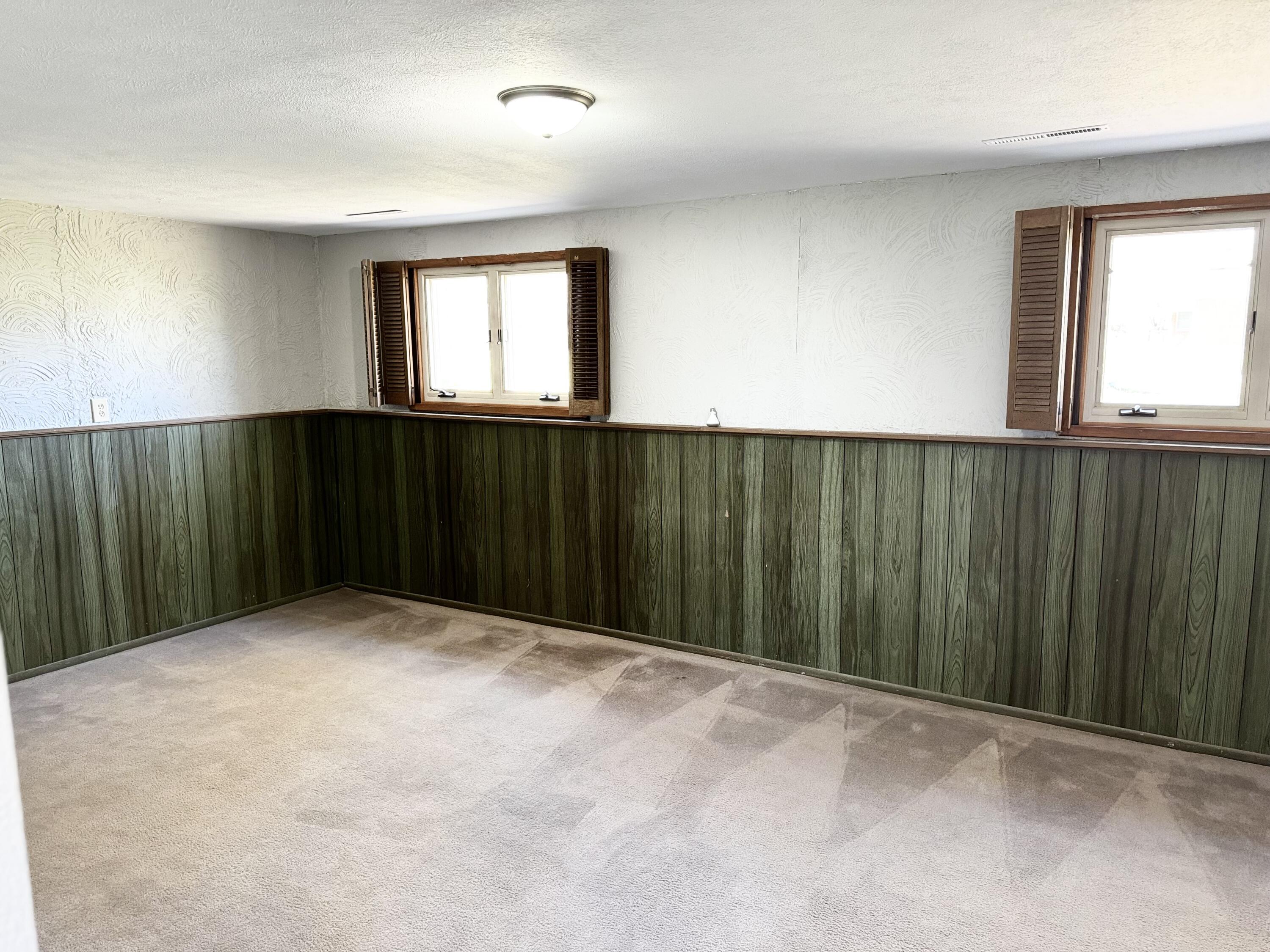 8415 Centerfield Drive