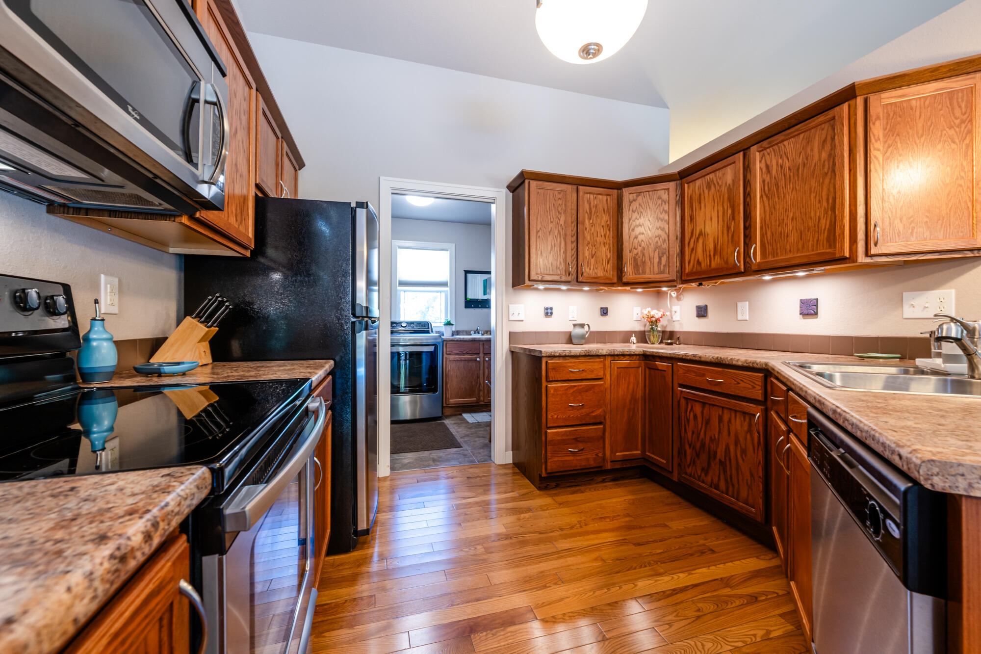 513 Lost Oak Circle