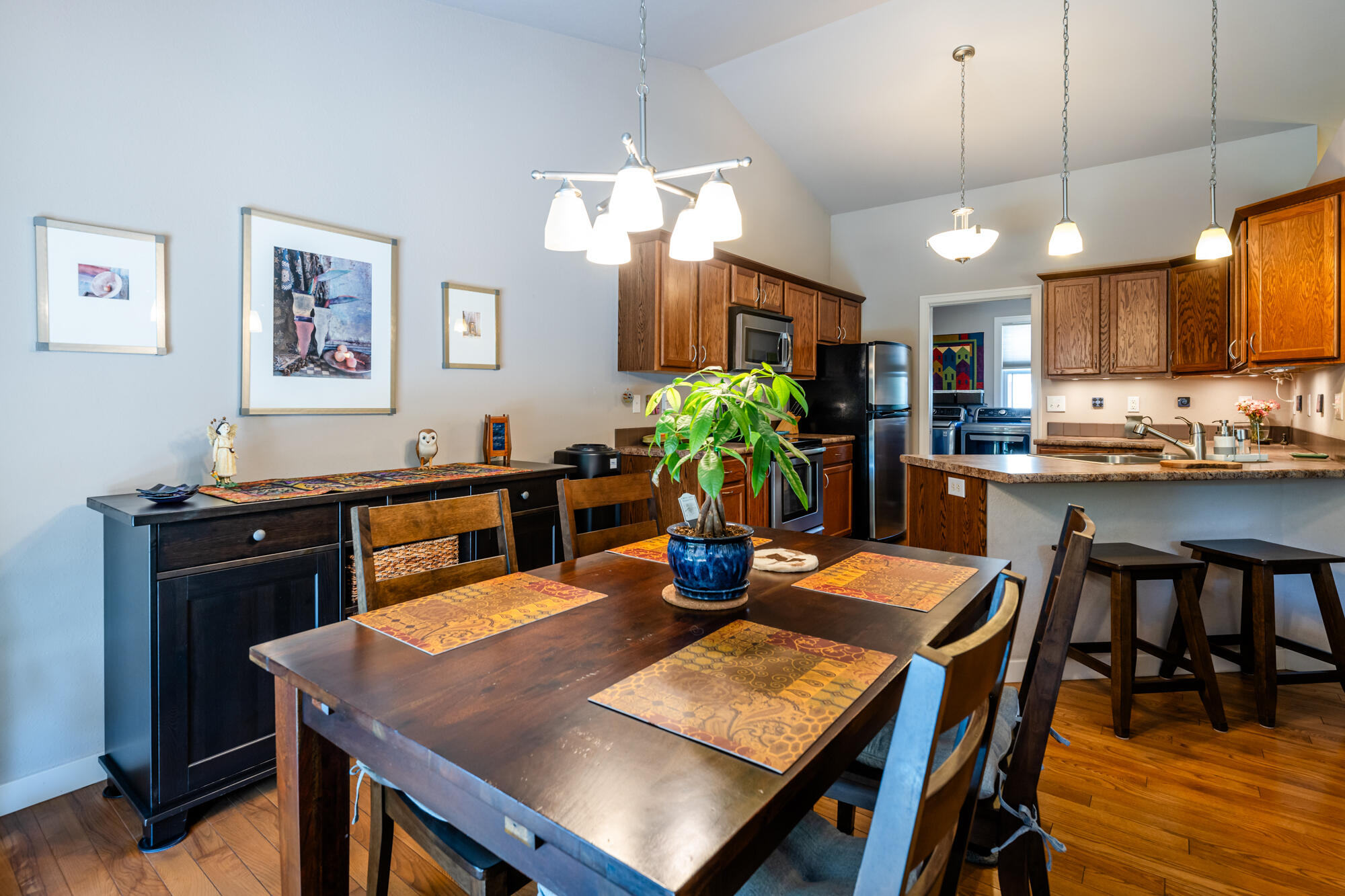 513 Lost Oak Circle