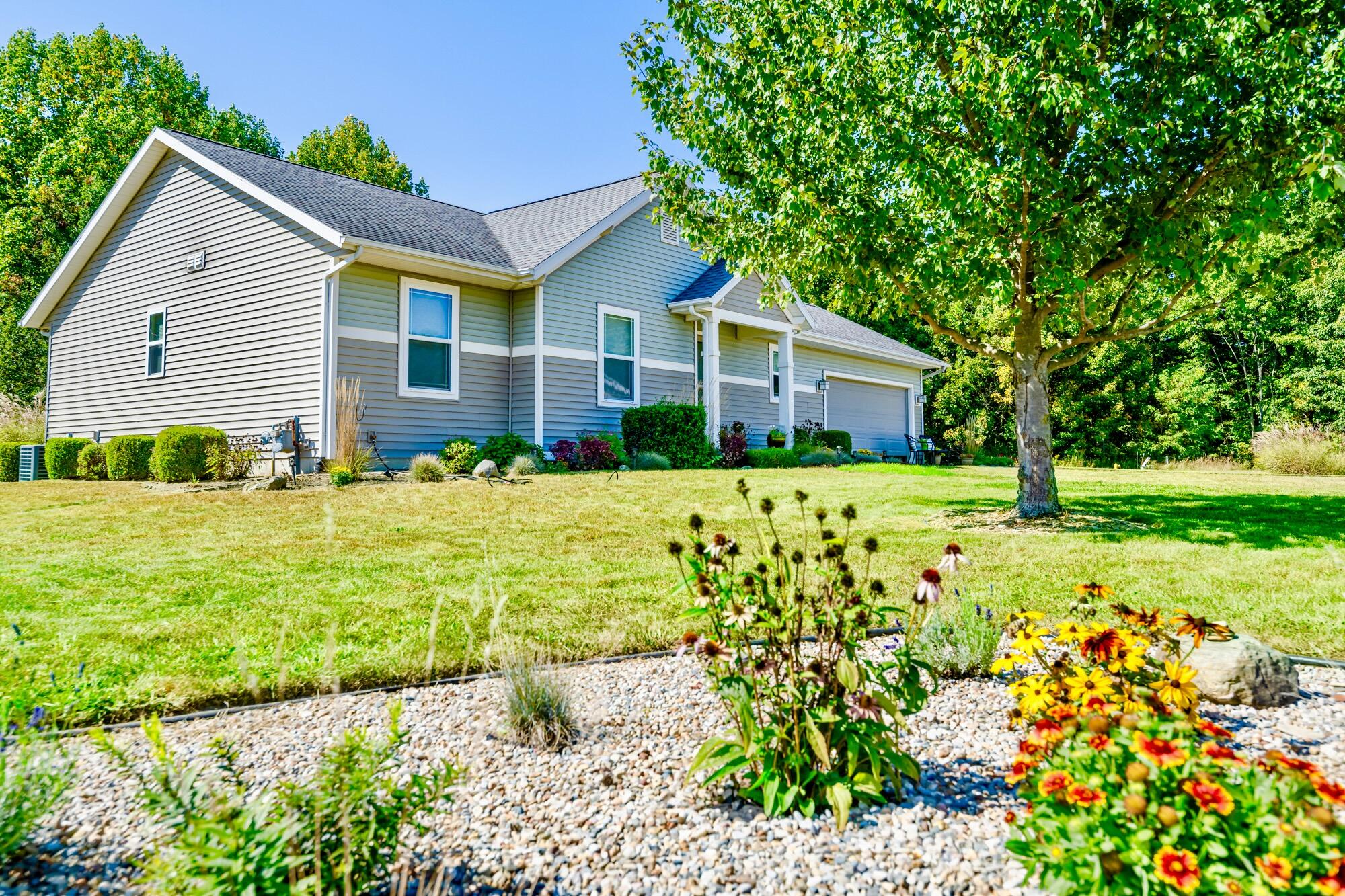 513 Lost Oak Circle