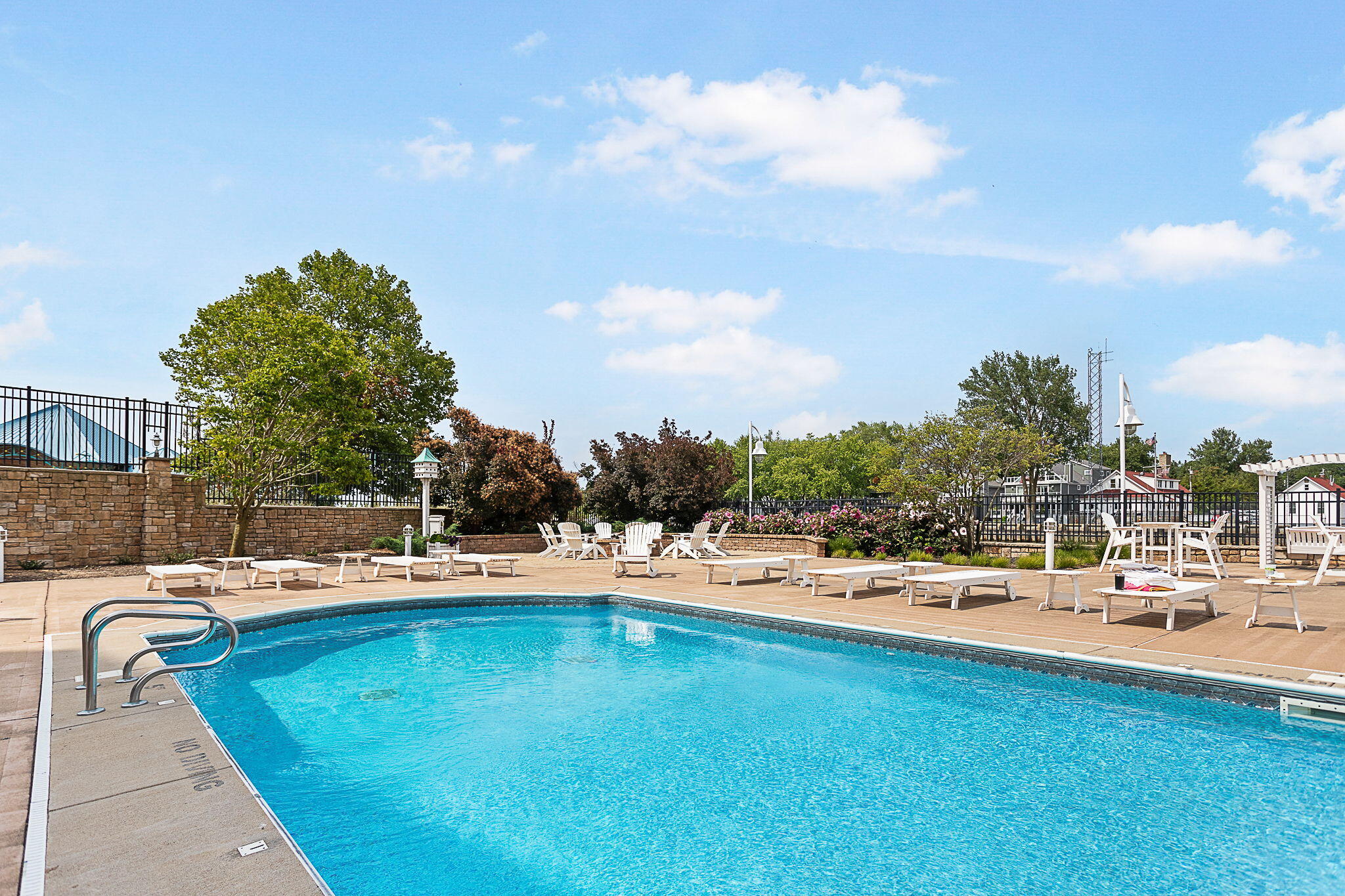 200 Lake Street, 4C, St. Joseph Unit: 4C