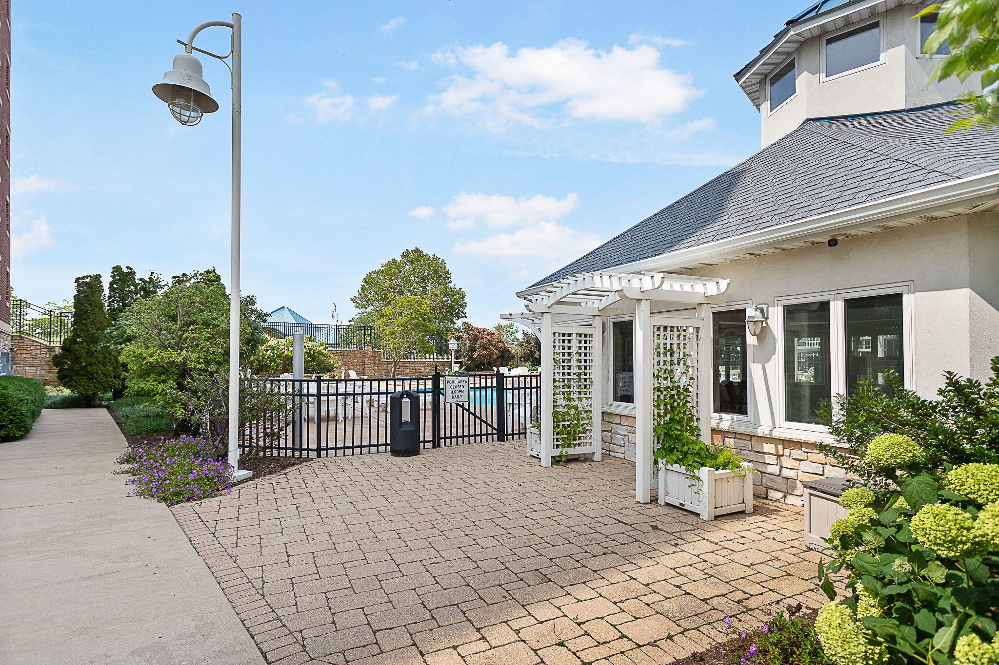 200 Lake Street, 4C, St. Joseph Unit: 4C