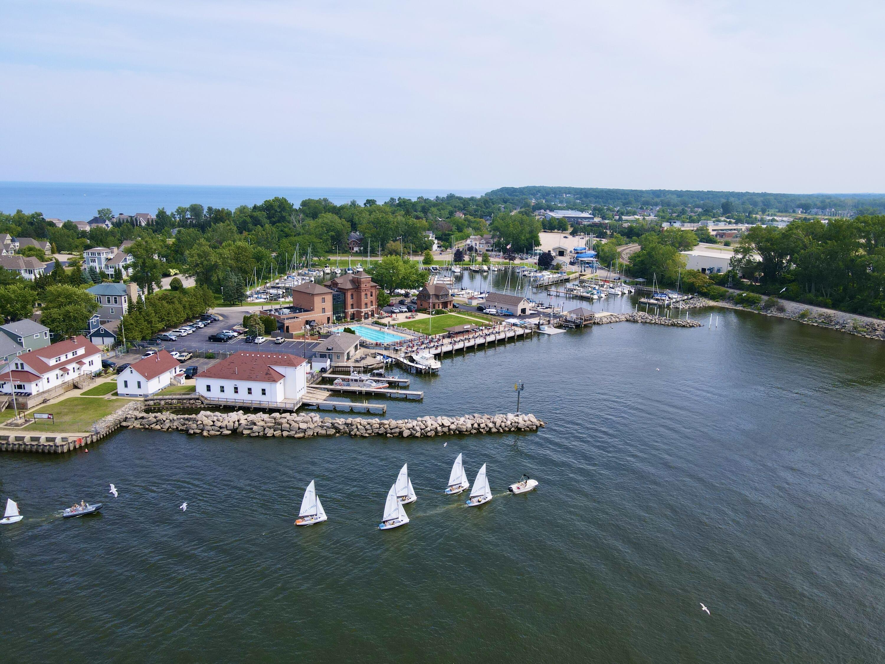 200 Lake Street, 4C, St. Joseph Unit: 4C