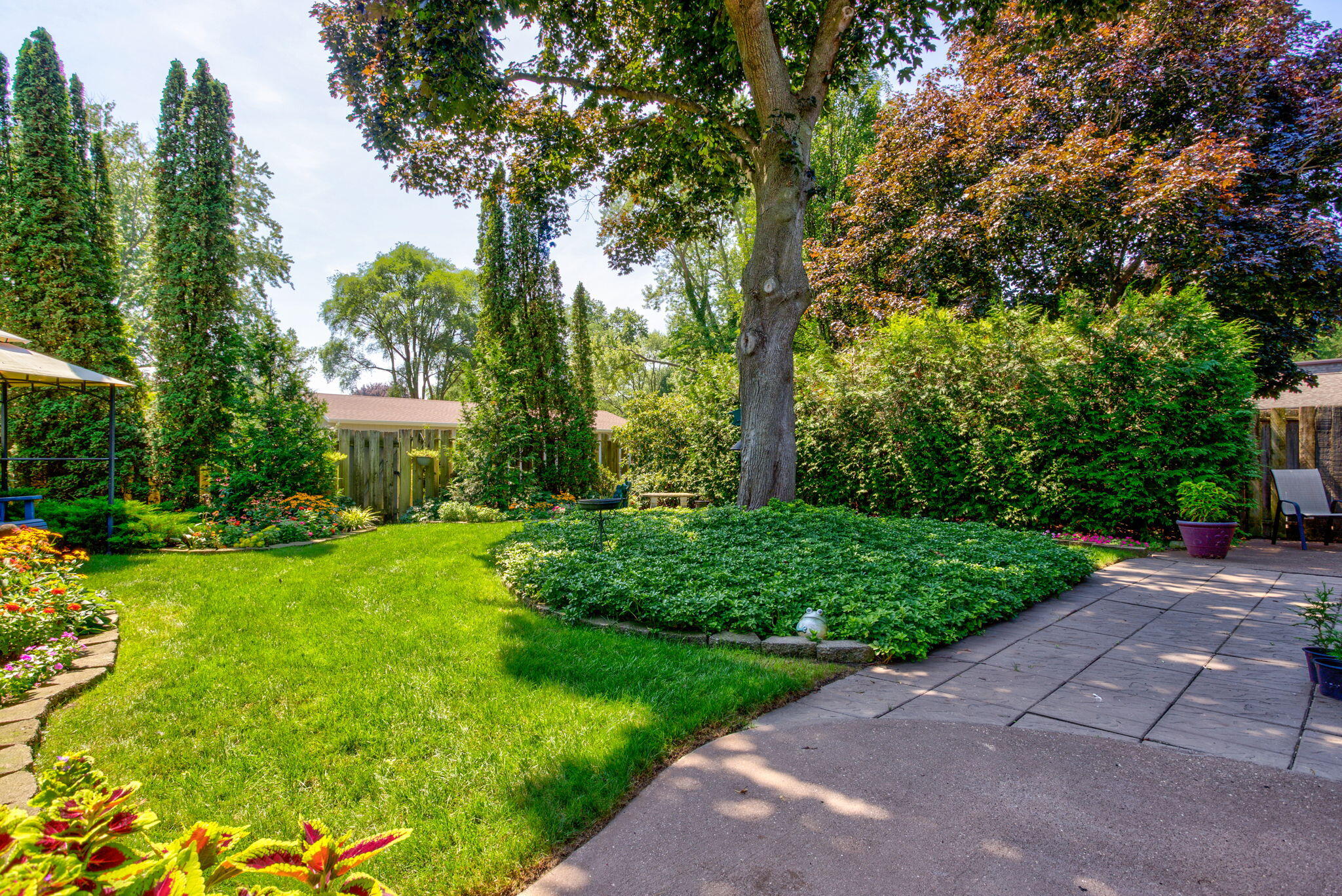 2727 S Lakeshore Drive, F-24, St. Joseph Unit: F-24