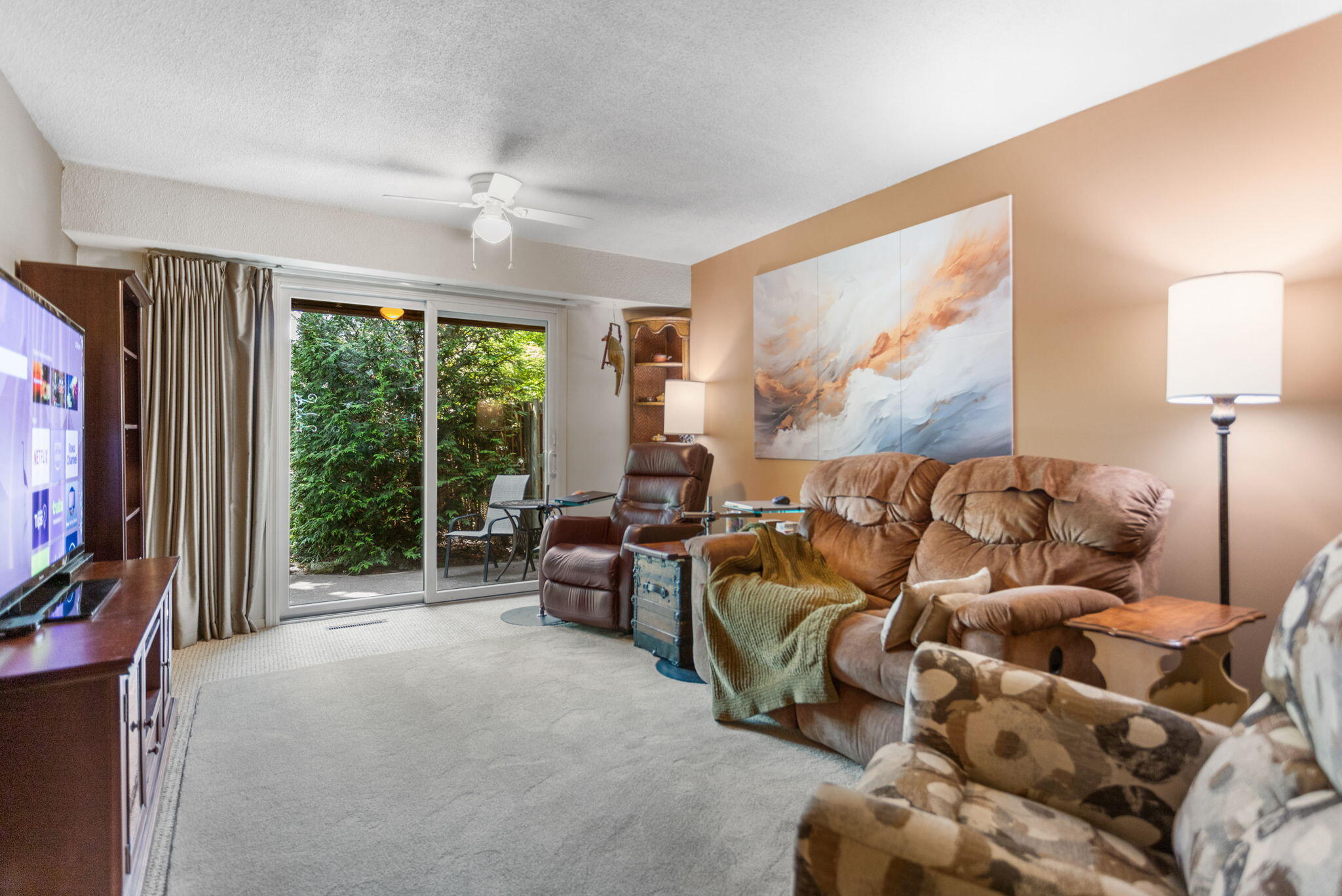 2727 S Lakeshore Drive, F-24, St. Joseph Unit: F-24