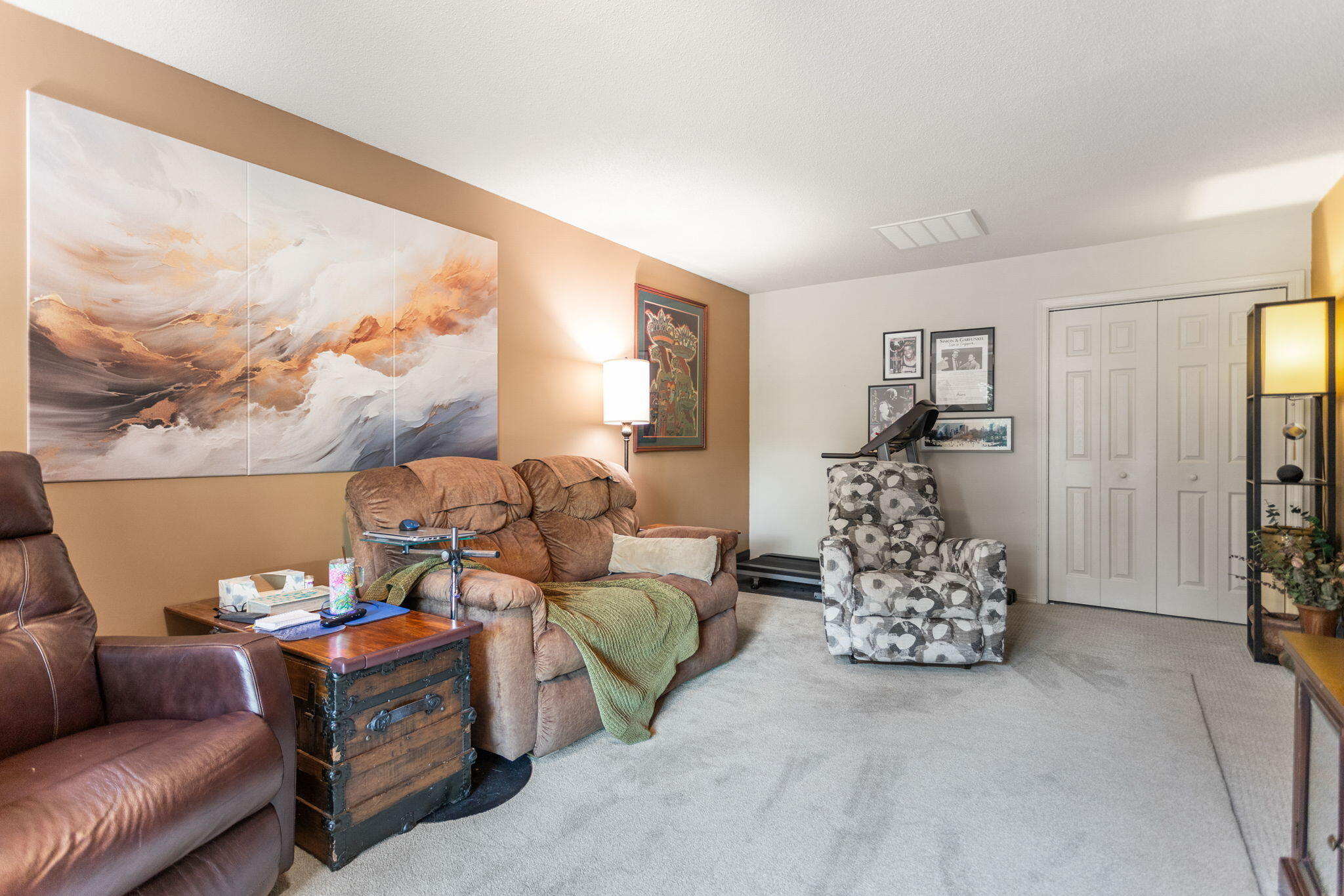 2727 S Lakeshore Drive, F-24, St. Joseph Unit: F-24