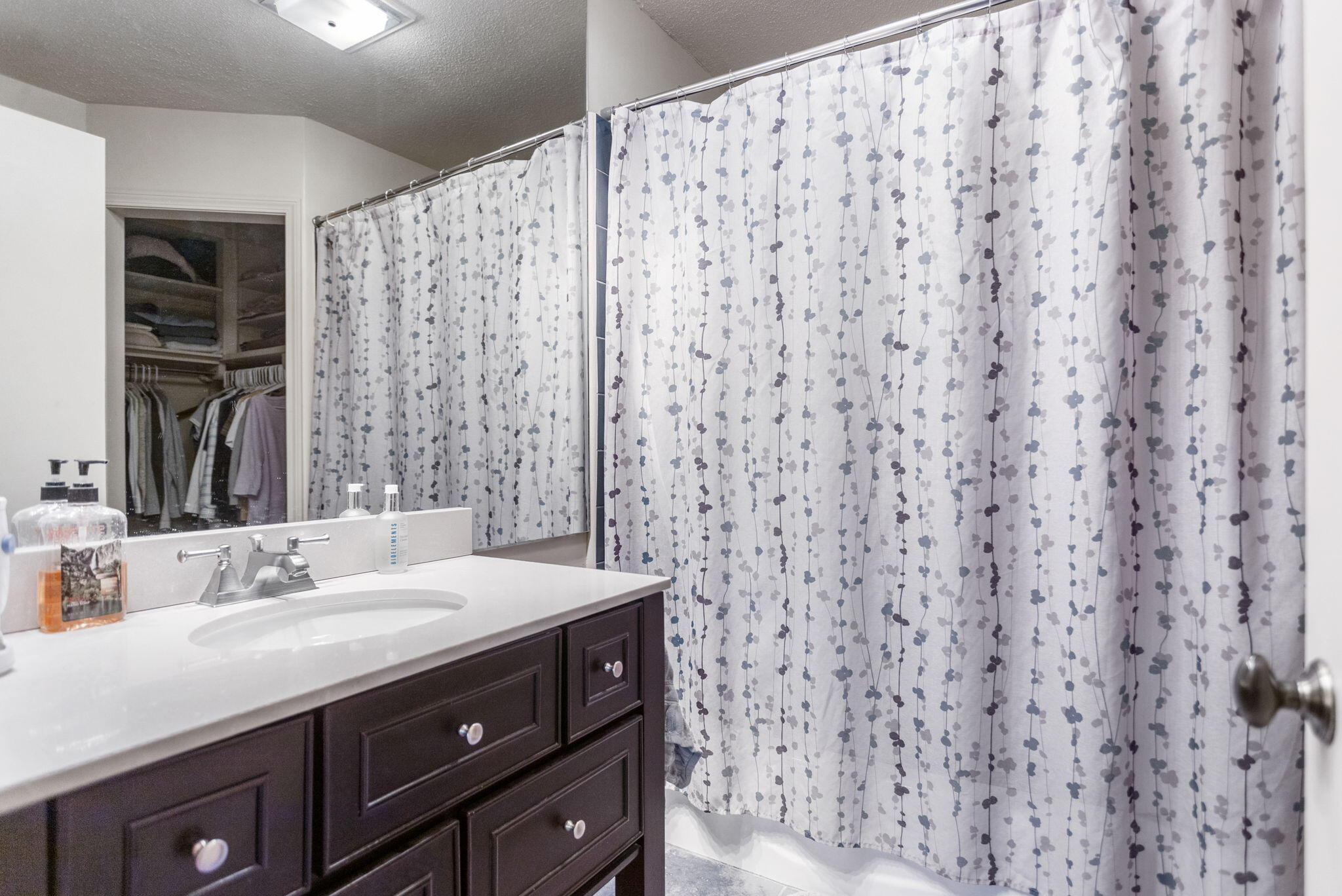 2727 S Lakeshore Drive, F-24, St. Joseph Unit: F-24