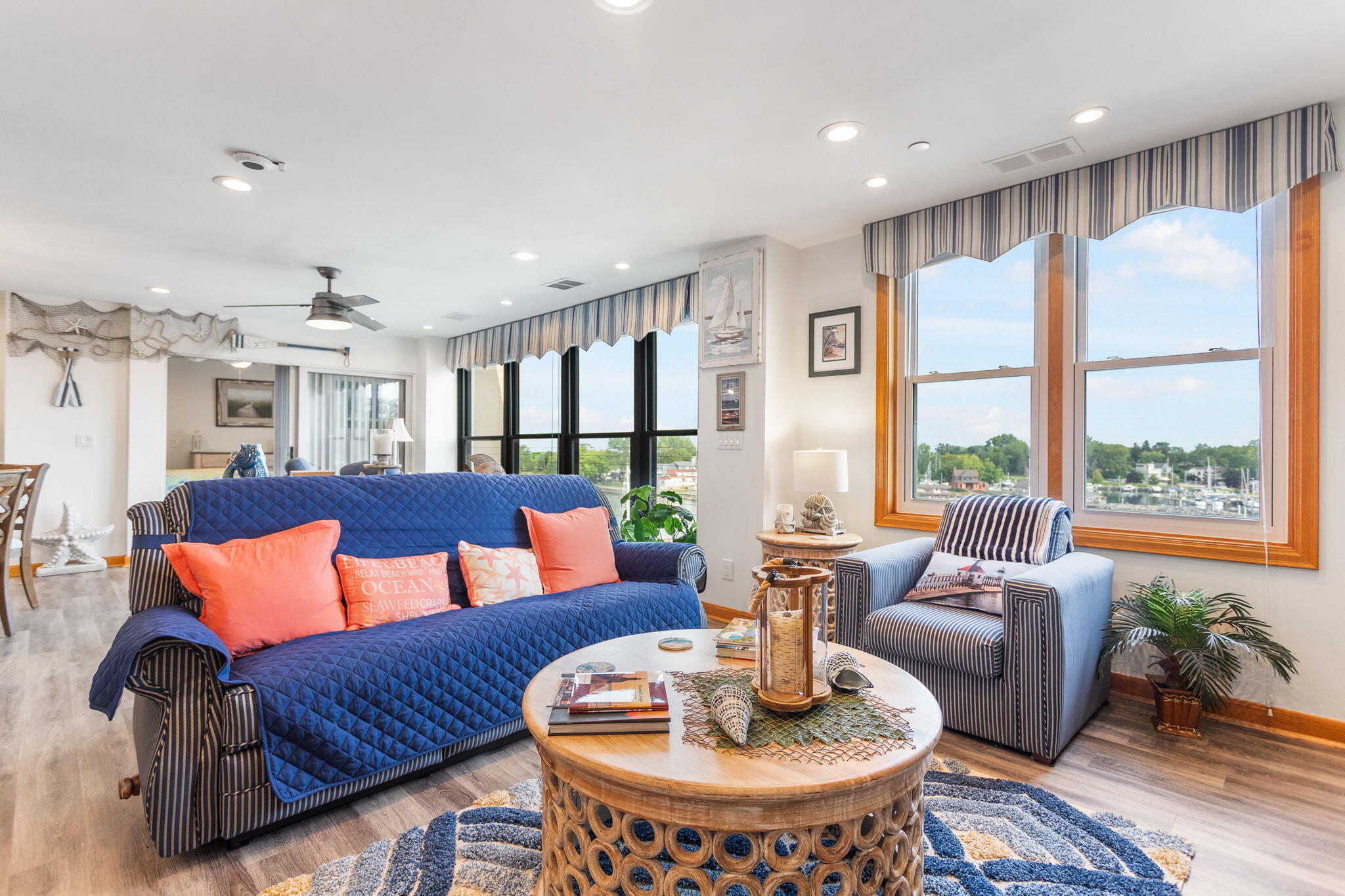 260 Water Street, 5E, St. Joseph Unit: 5E