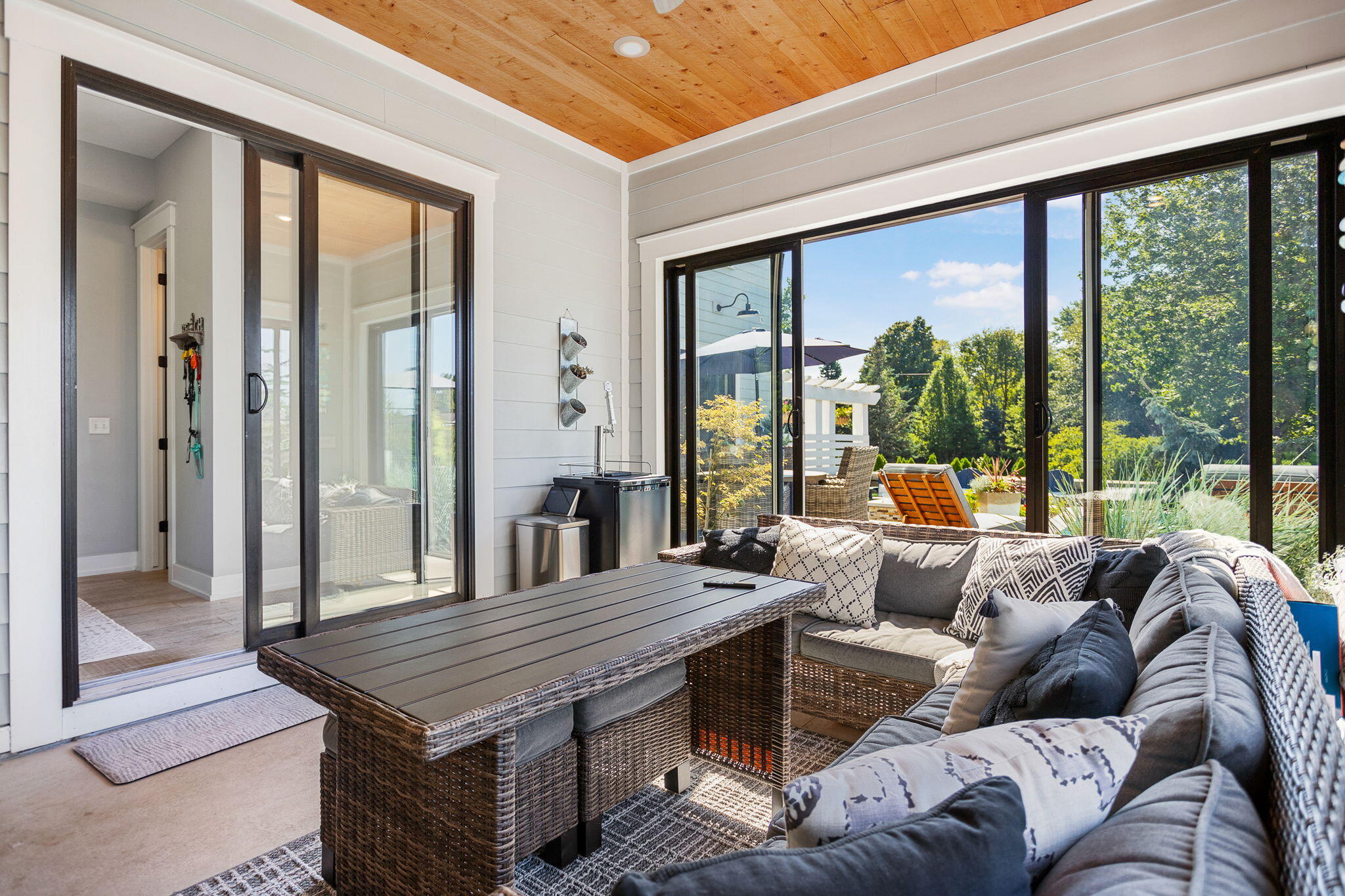 374 Ridgeway Street, St. Joseph