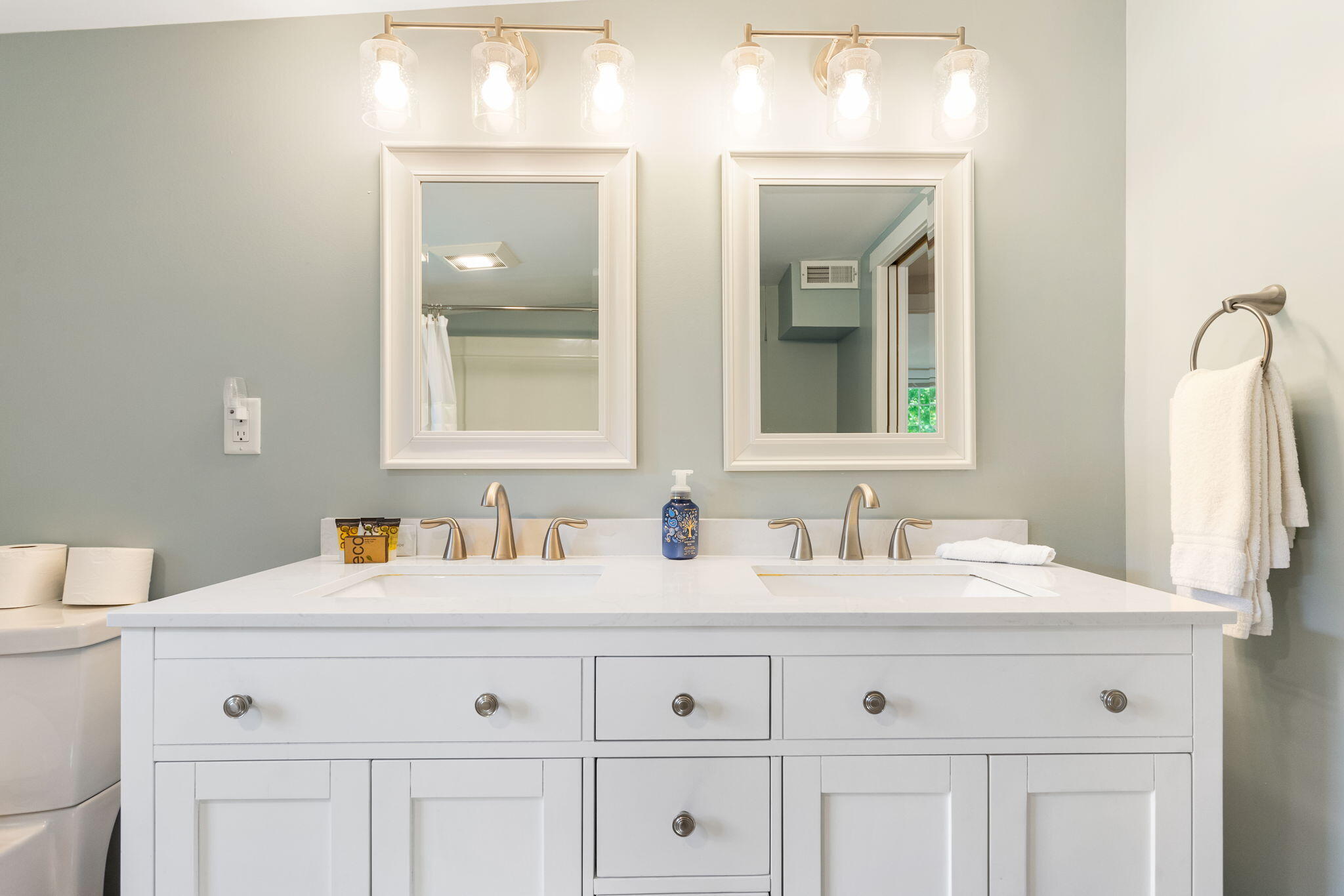 1722 Lake Michigan Drive