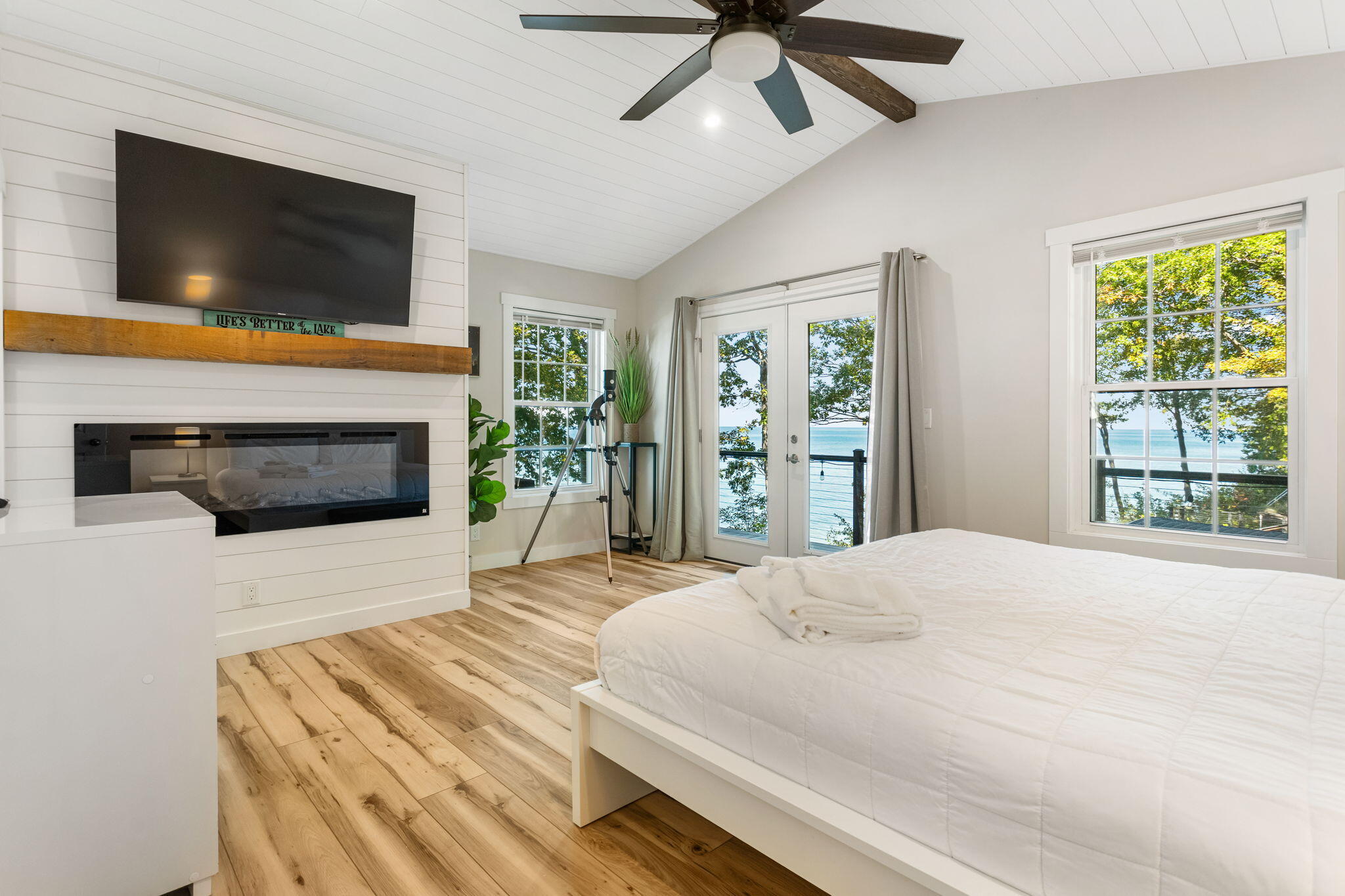 1722 Lake Michigan Drive