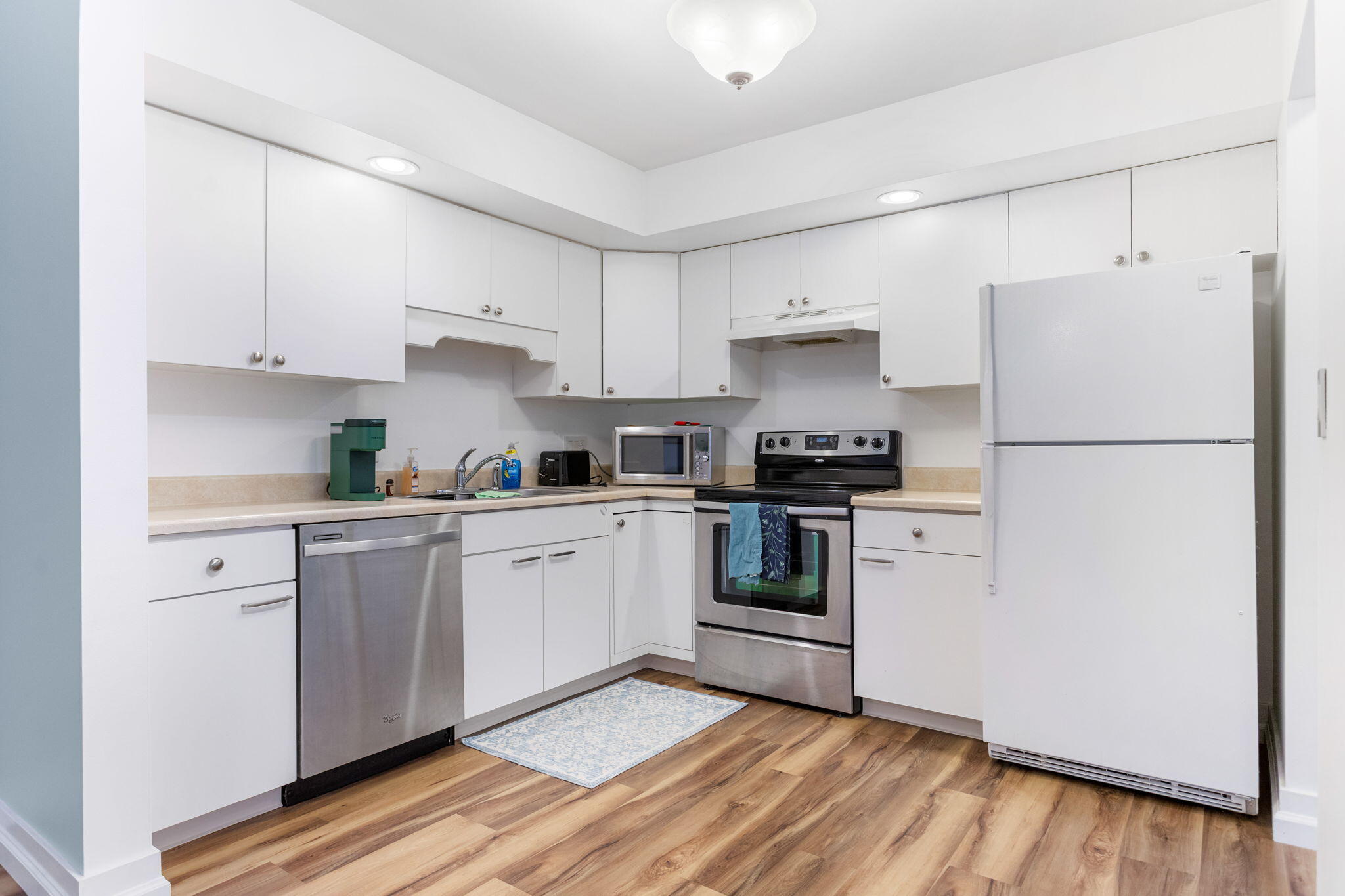 3626 Lakeshore Dr K9 9, St. Joseph Unit: 9