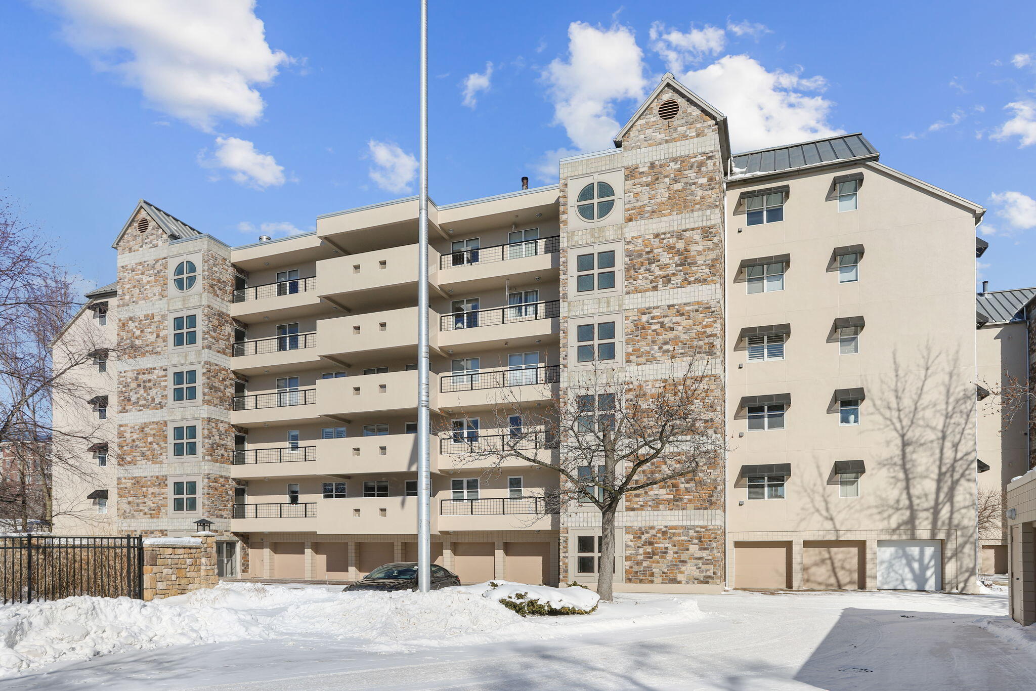 240 Water Street 1A, St. Joseph Unit: 1A