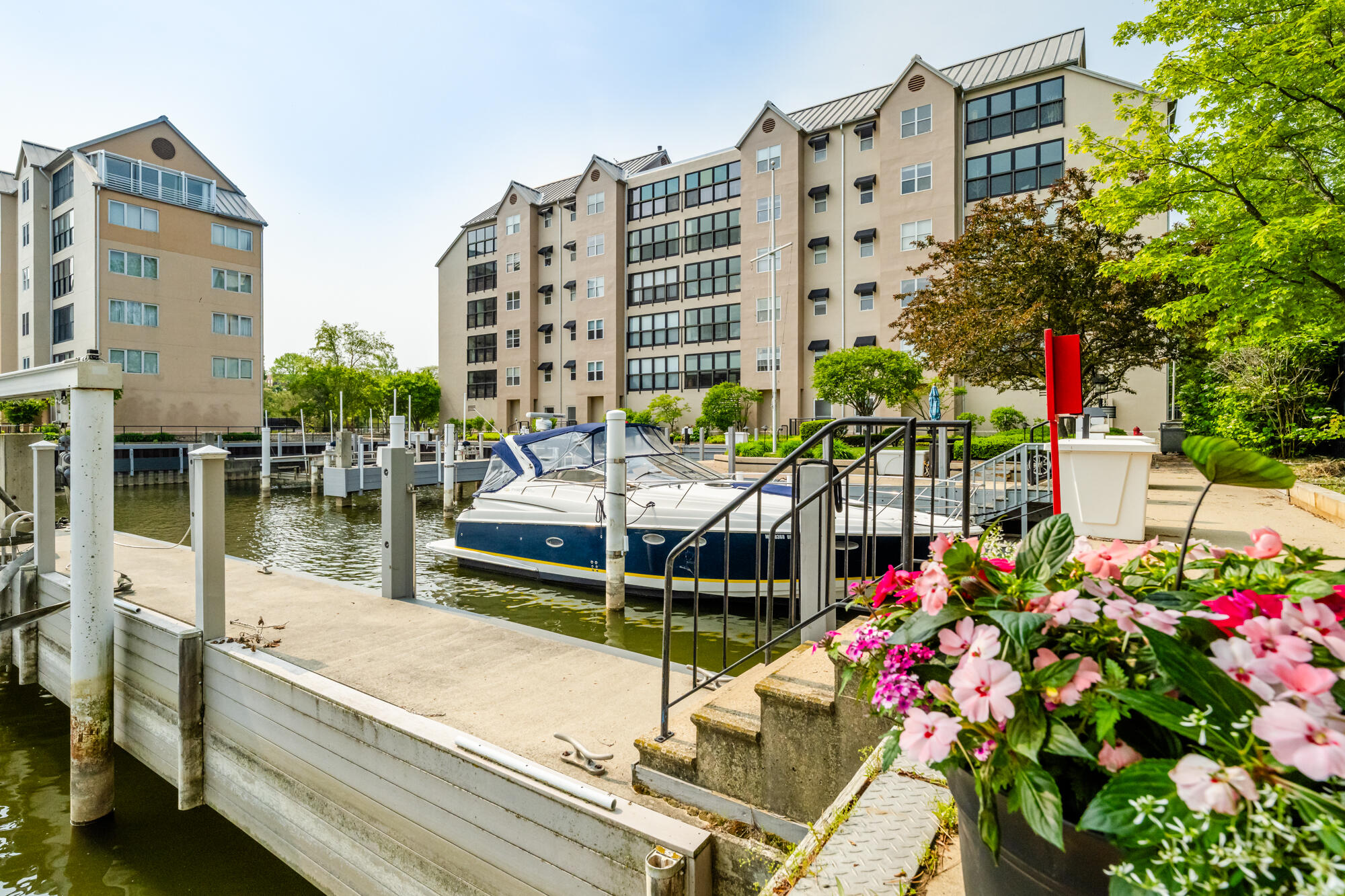 240 Water Street 1A, St. Joseph Unit: 1A