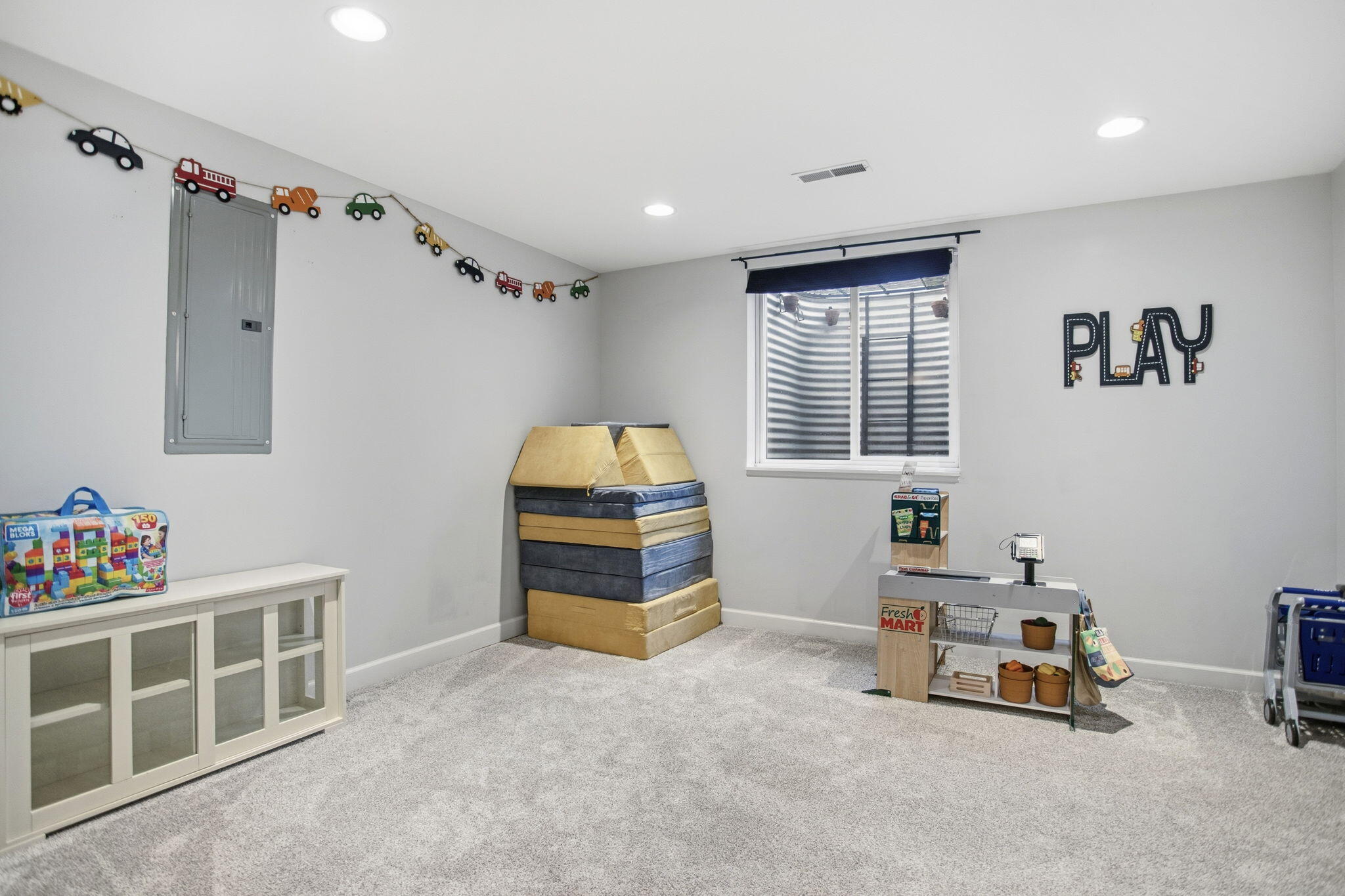 1448 Solak Court, St. Joseph