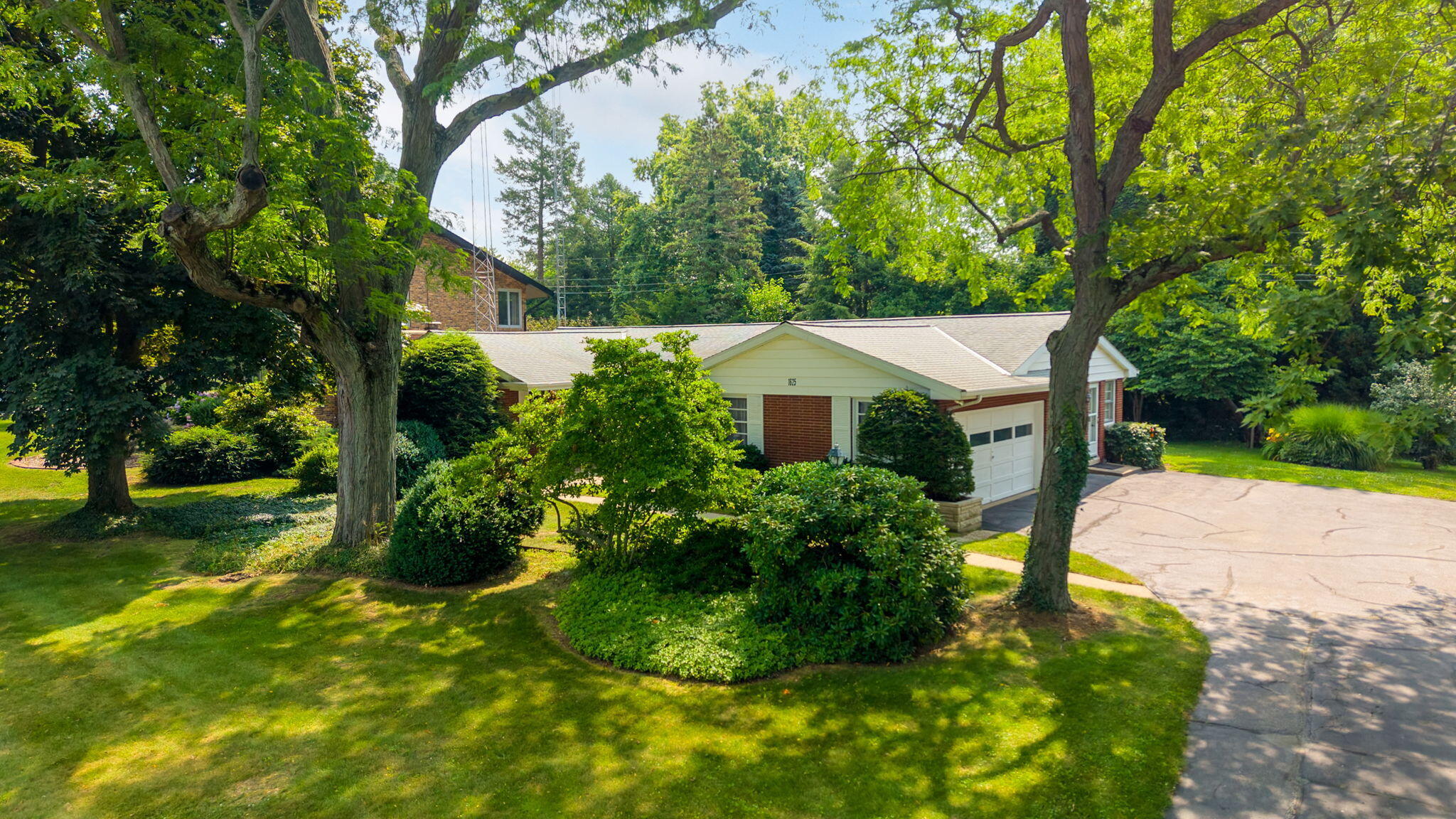1625 Park Drive