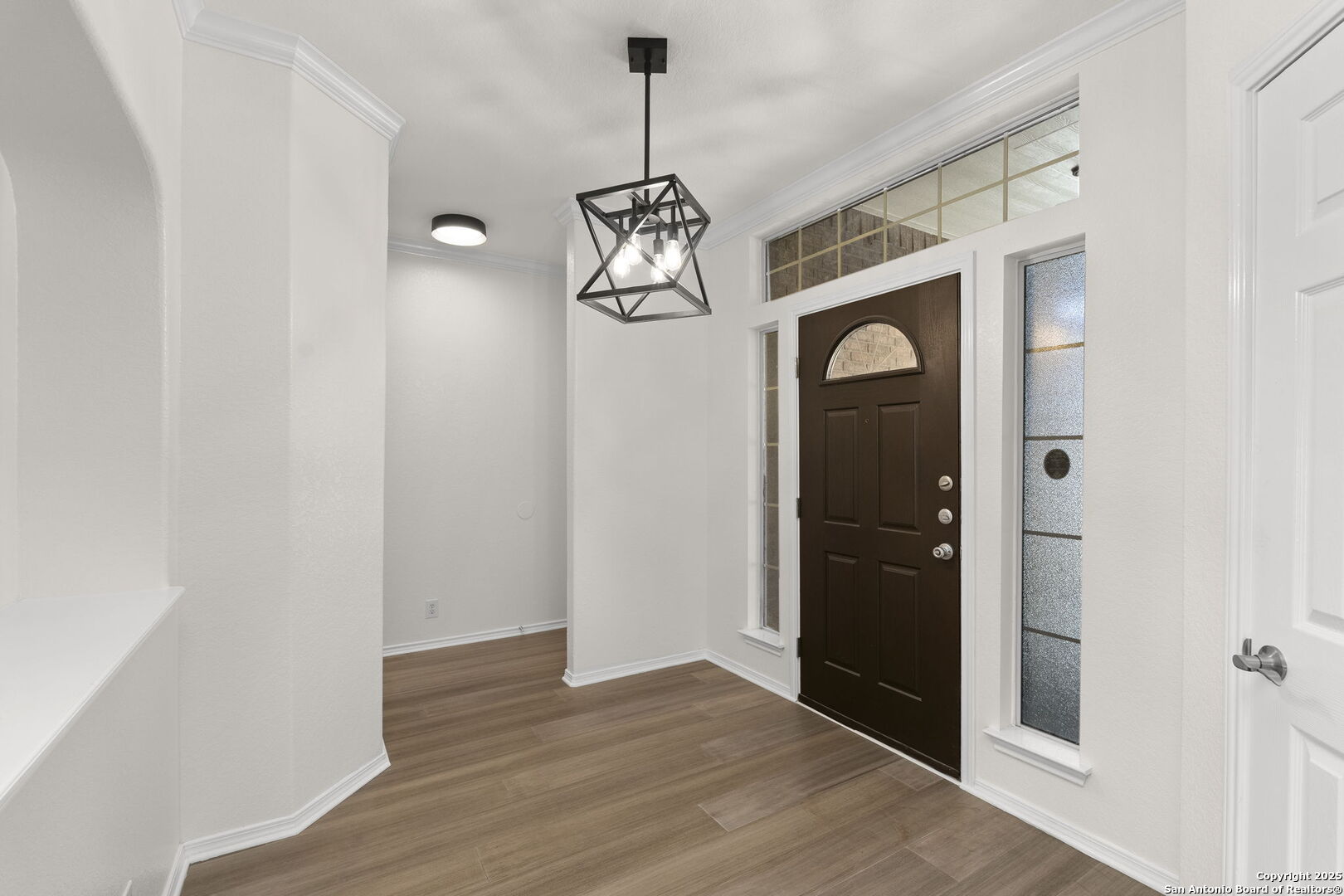 665 La Bahia Loop