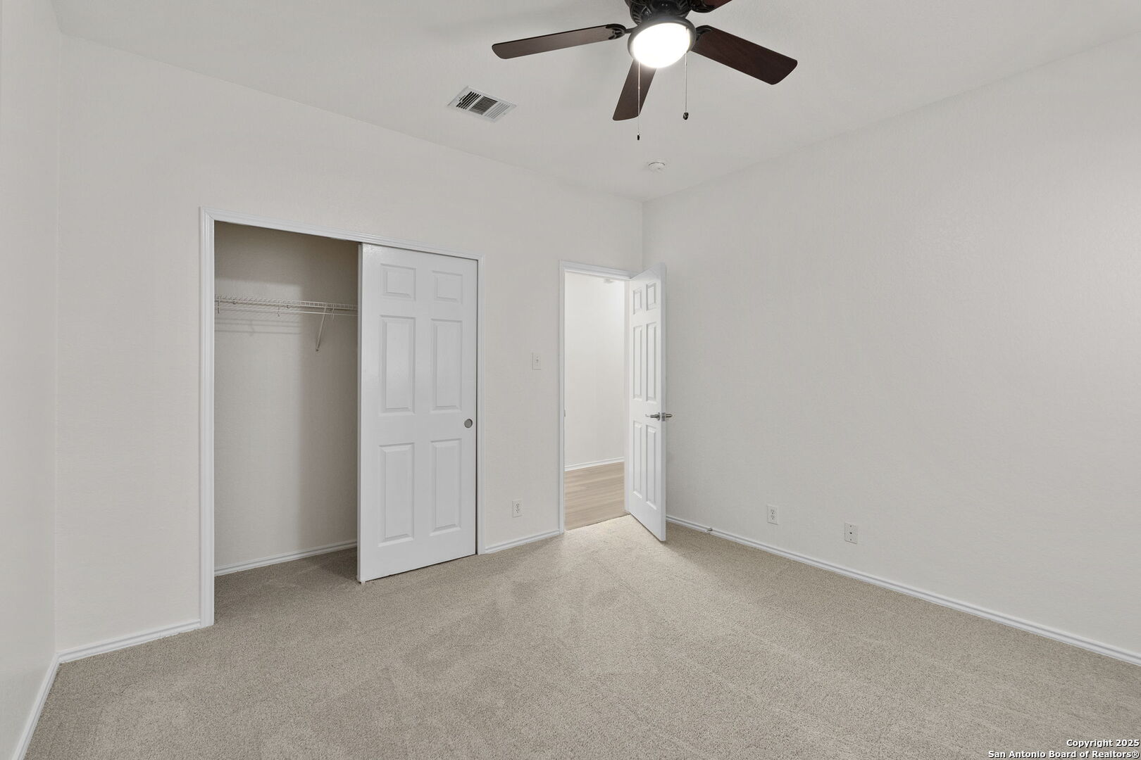 665 La Bahia Loop