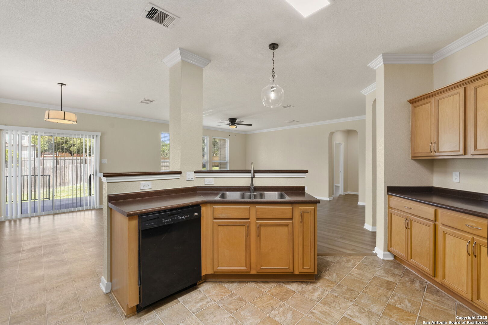 213 Springtree Parkway