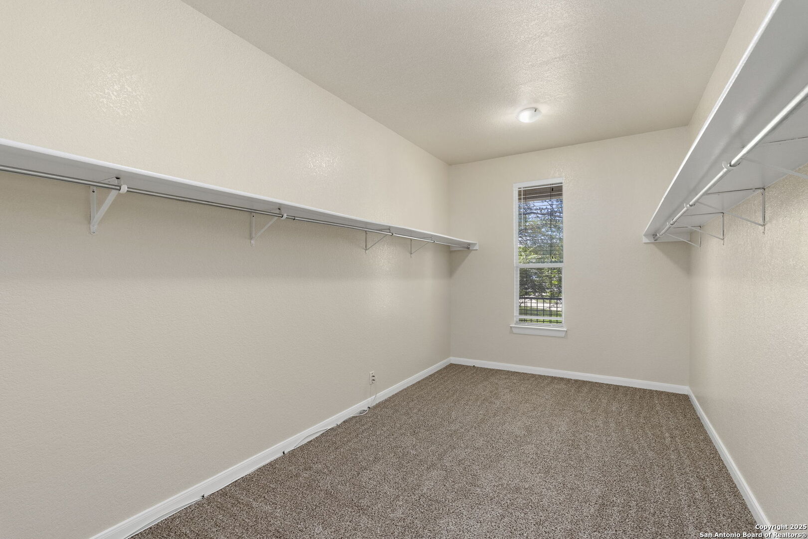 213 Springtree Parkway