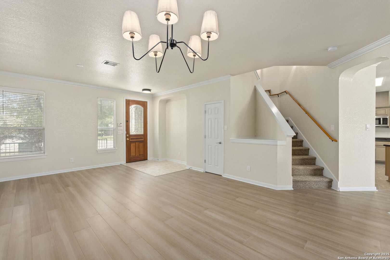 213 Springtree Parkway